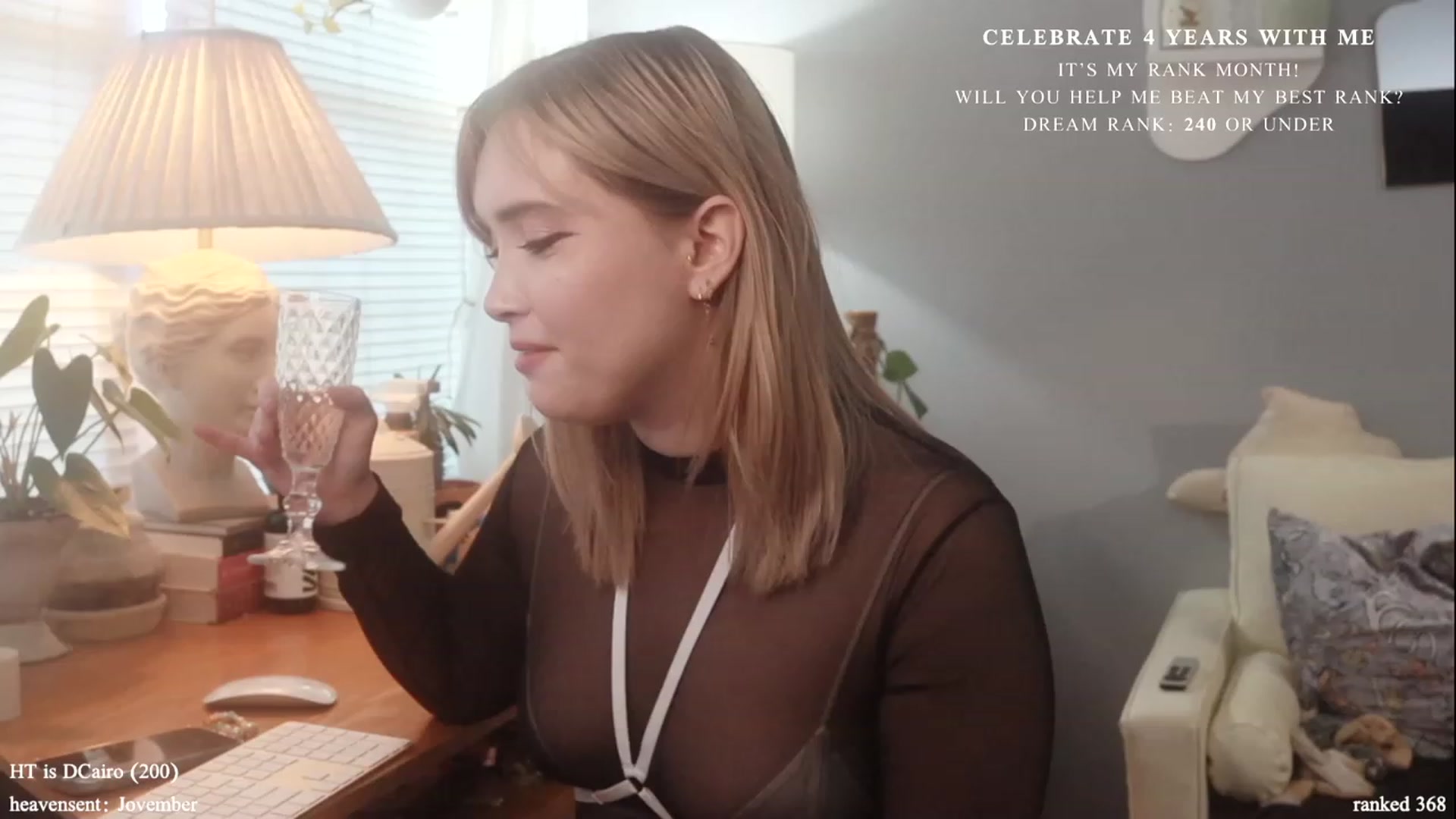 Gallery image thumbnail from daddyissues's myfreecams stream on, 11/29/2023, 19:46 image 6 of 20