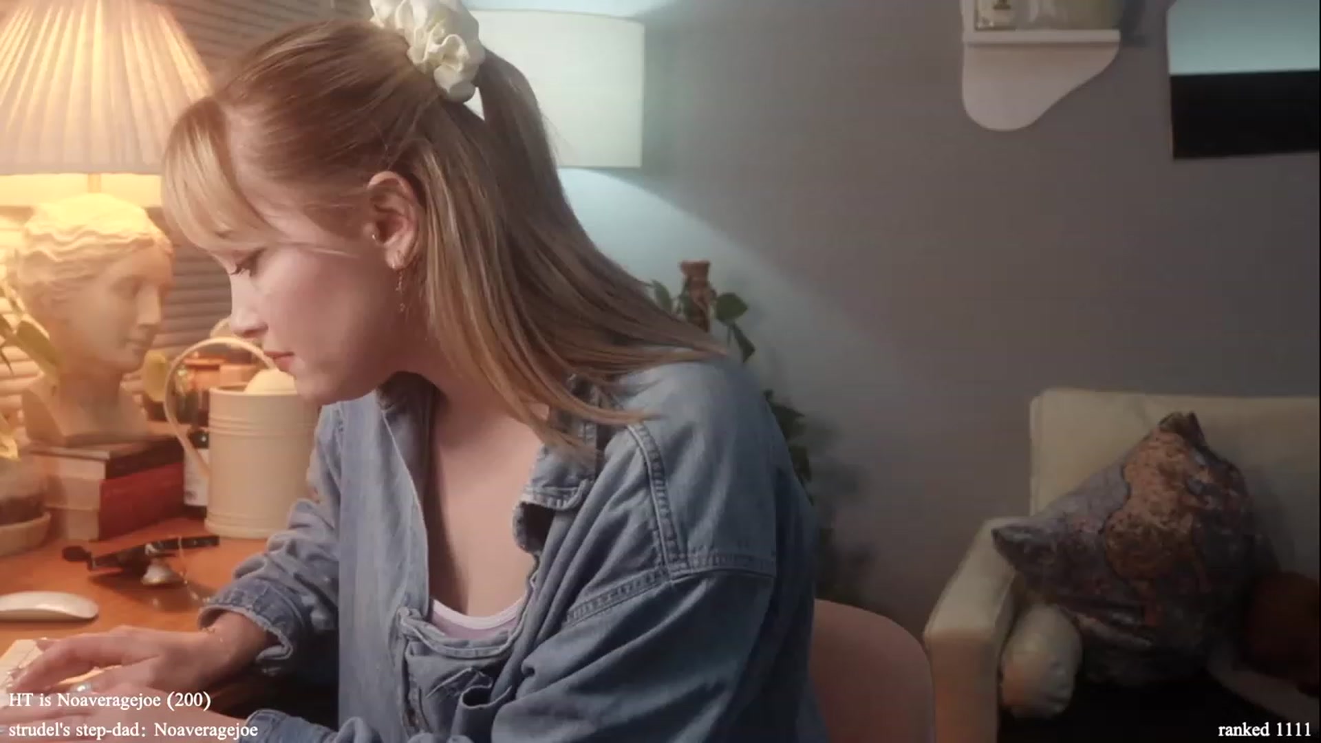 Gallery image thumbnail from daddyissues's myfreecams stream on, 12/04/2023, 24:30 image 20 of 20