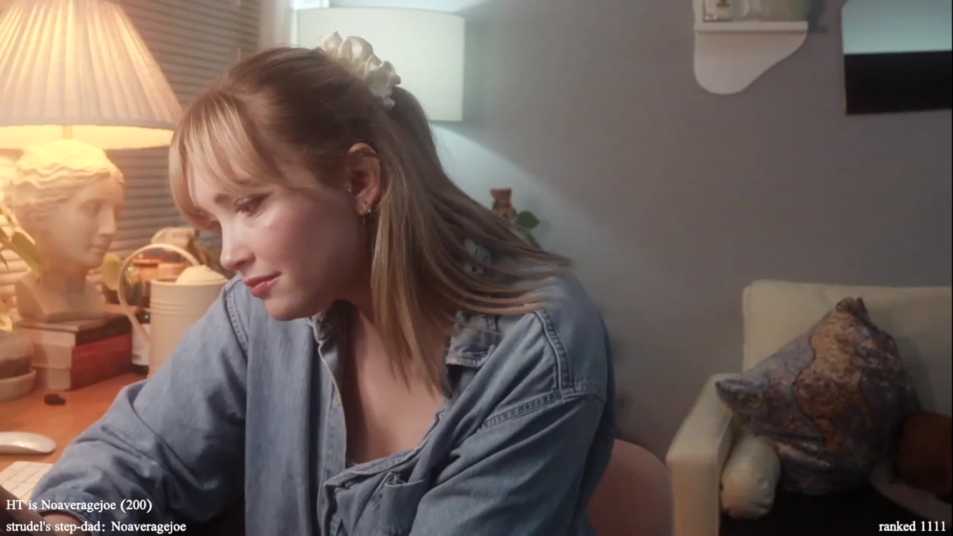 Gallery image thumbnail from daddyissues's myfreecams stream on, 12/04/2023, 24:30 image 18 of 20