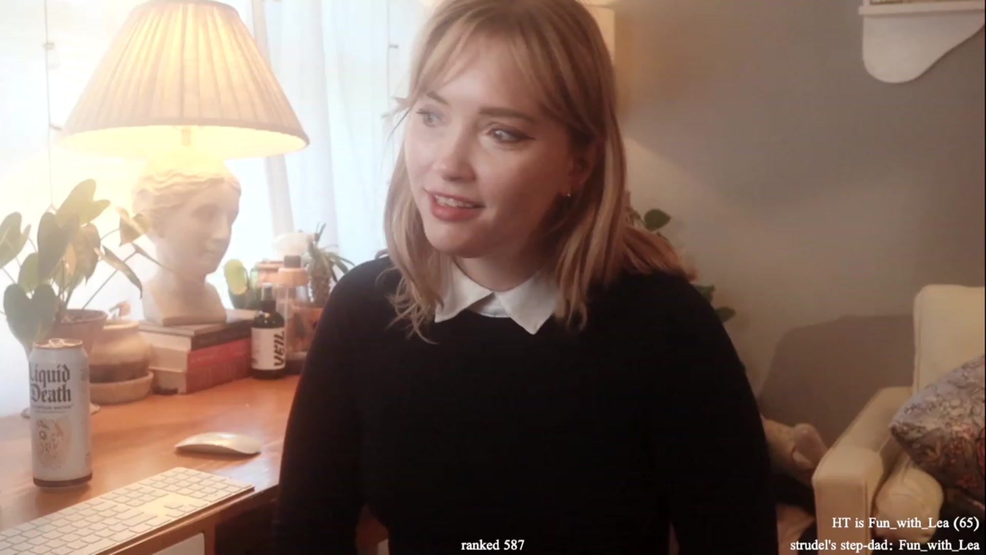 Gallery image thumbnail from daddyissues's myfreecams stream on, 12/05/2023, 17:40 image 10 of 20
