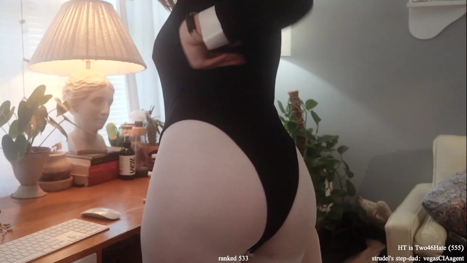 Gallery image thumbnail from daddyissues's myfreecams stream on, 12/05/2023, 19:08 image 14 of 20