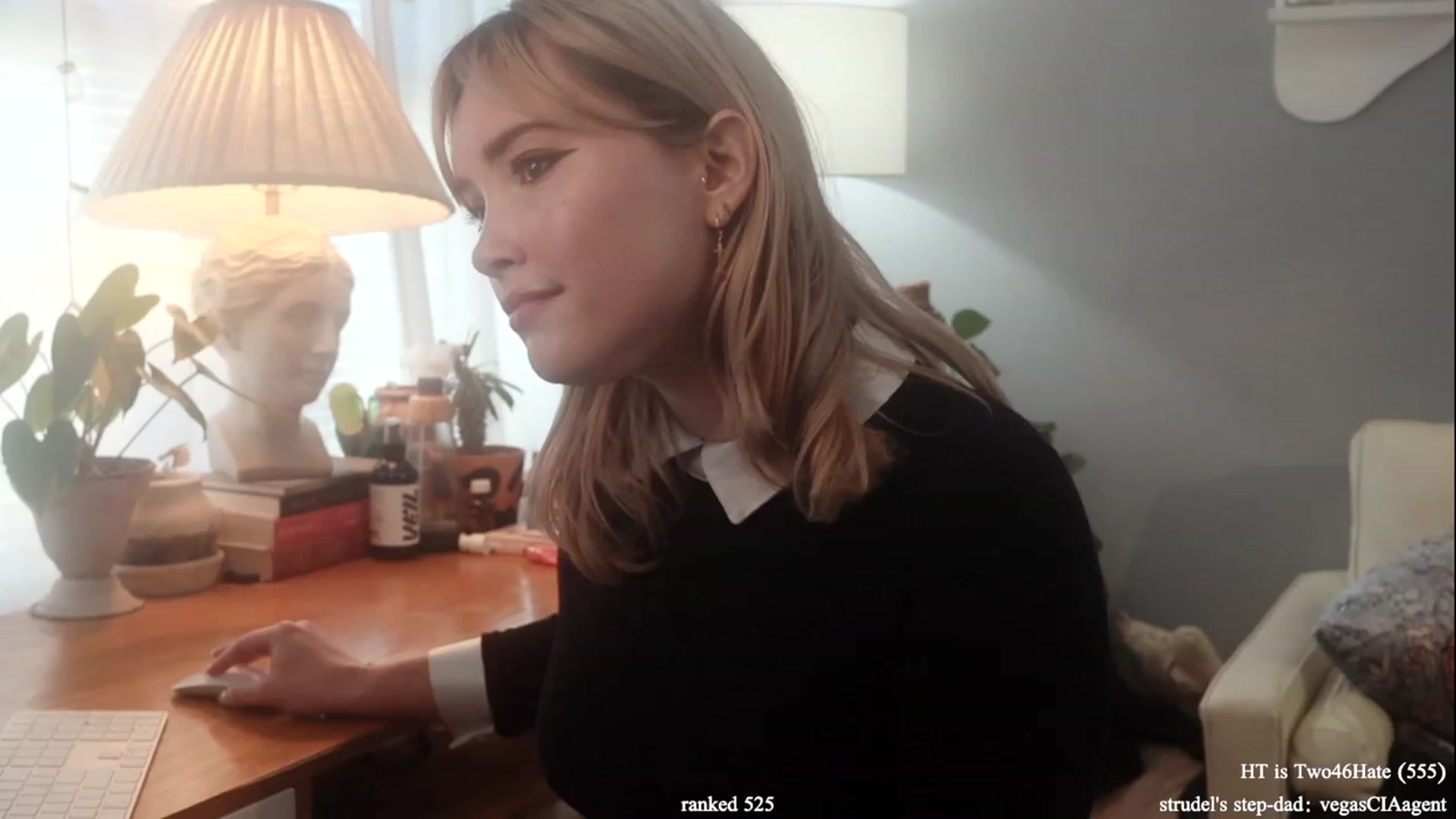 Gallery image thumbnail from daddyissues's myfreecams stream on, 12/05/2023, 20:03 image 17 of 20