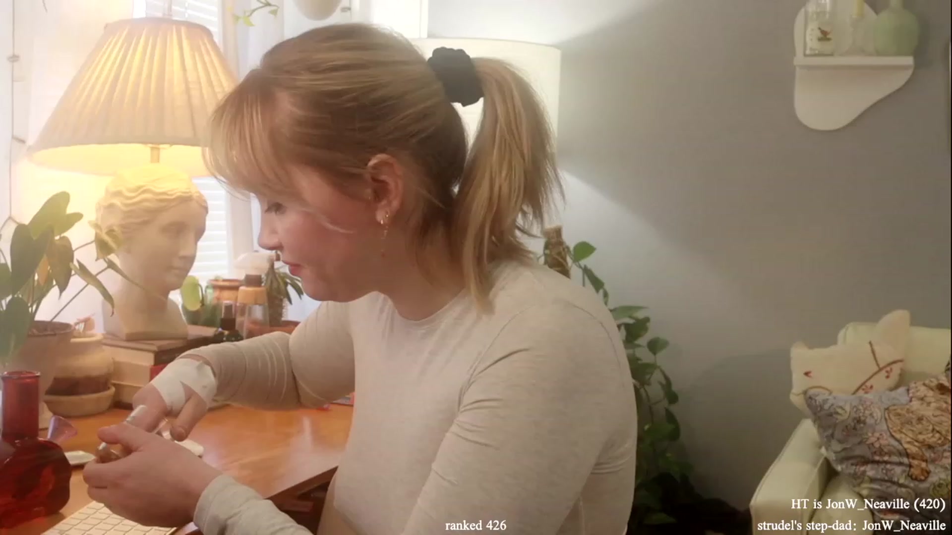 Gallery image thumbnail from daddyissues's myfreecams stream on, 12/07/2023, 16:51 image 5 of 20