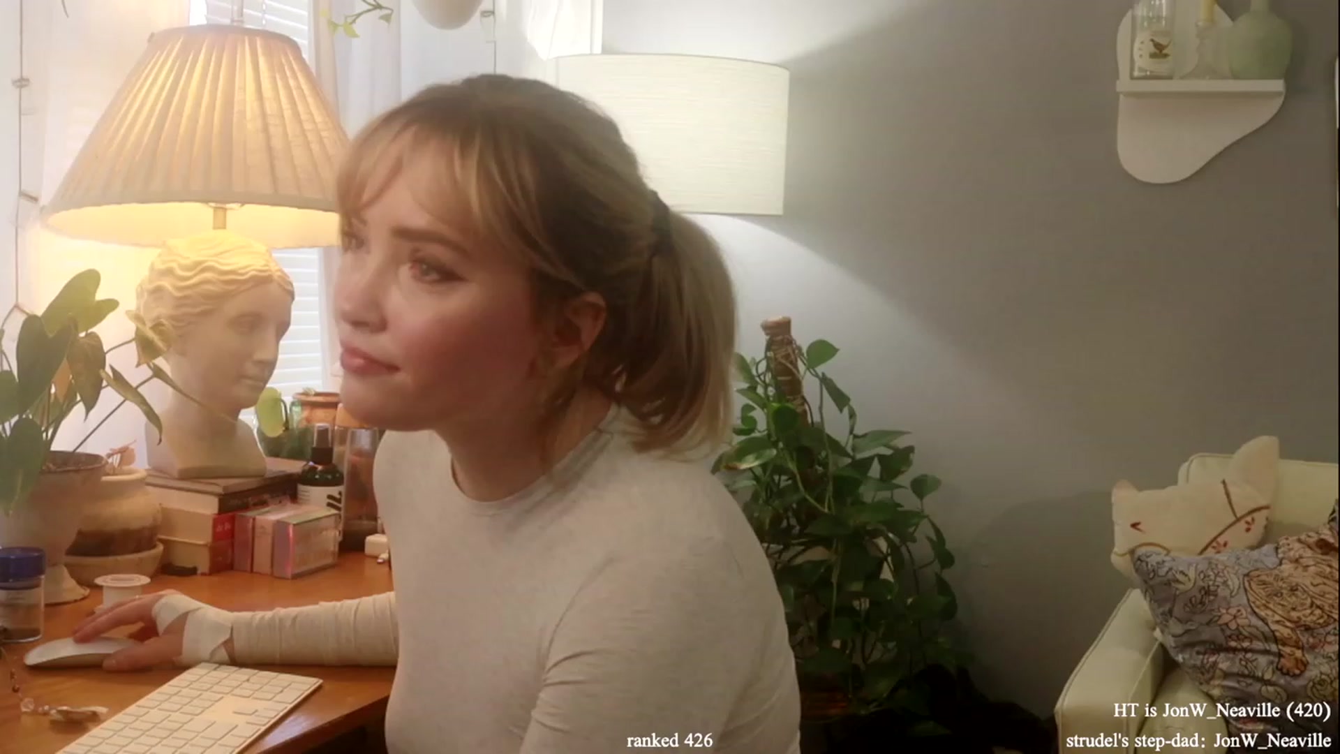 Gallery image thumbnail from daddyissues's myfreecams stream on, 12/07/2023, 16:51 image 14 of 20