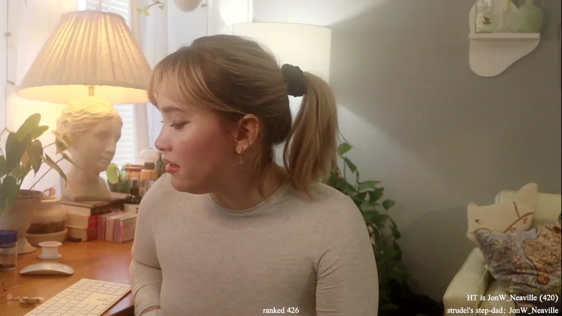 Gallery image thumbnail from daddyissues's myfreecams stream on, 12/07/2023, 16:51 image 16 of 20