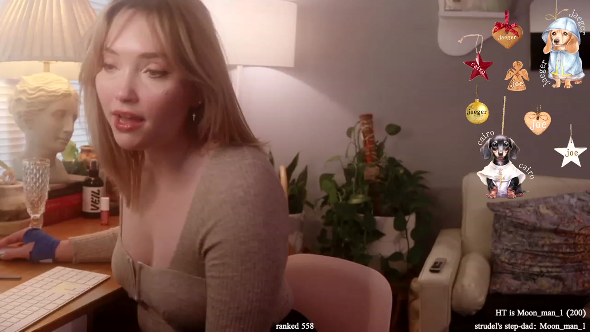 Gallery image thumbnail from daddyissues's myfreecams stream on, 12/15/2023, 17:32 image 16 of 20