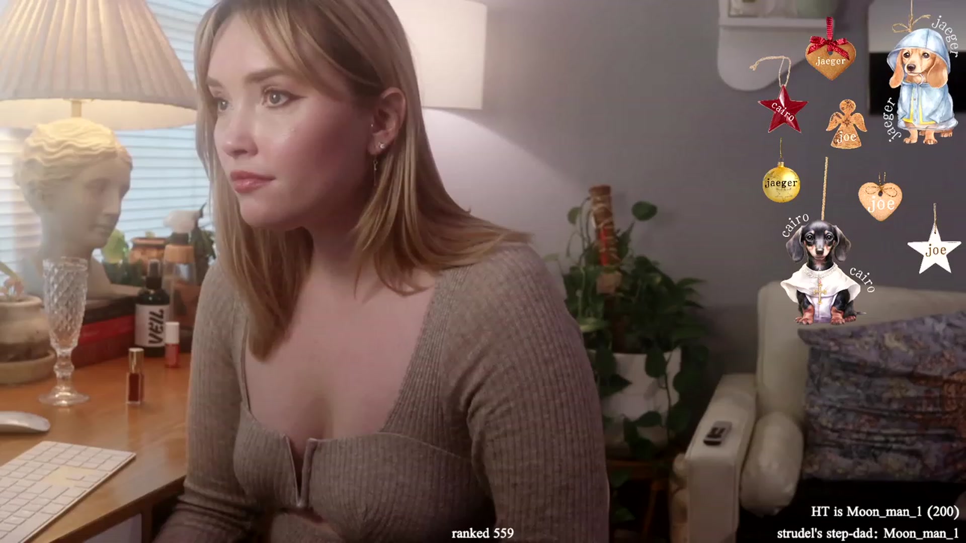 Gallery image thumbnail from daddyissues's myfreecams stream on, 12/15/2023, 19:37 image 3 of 20