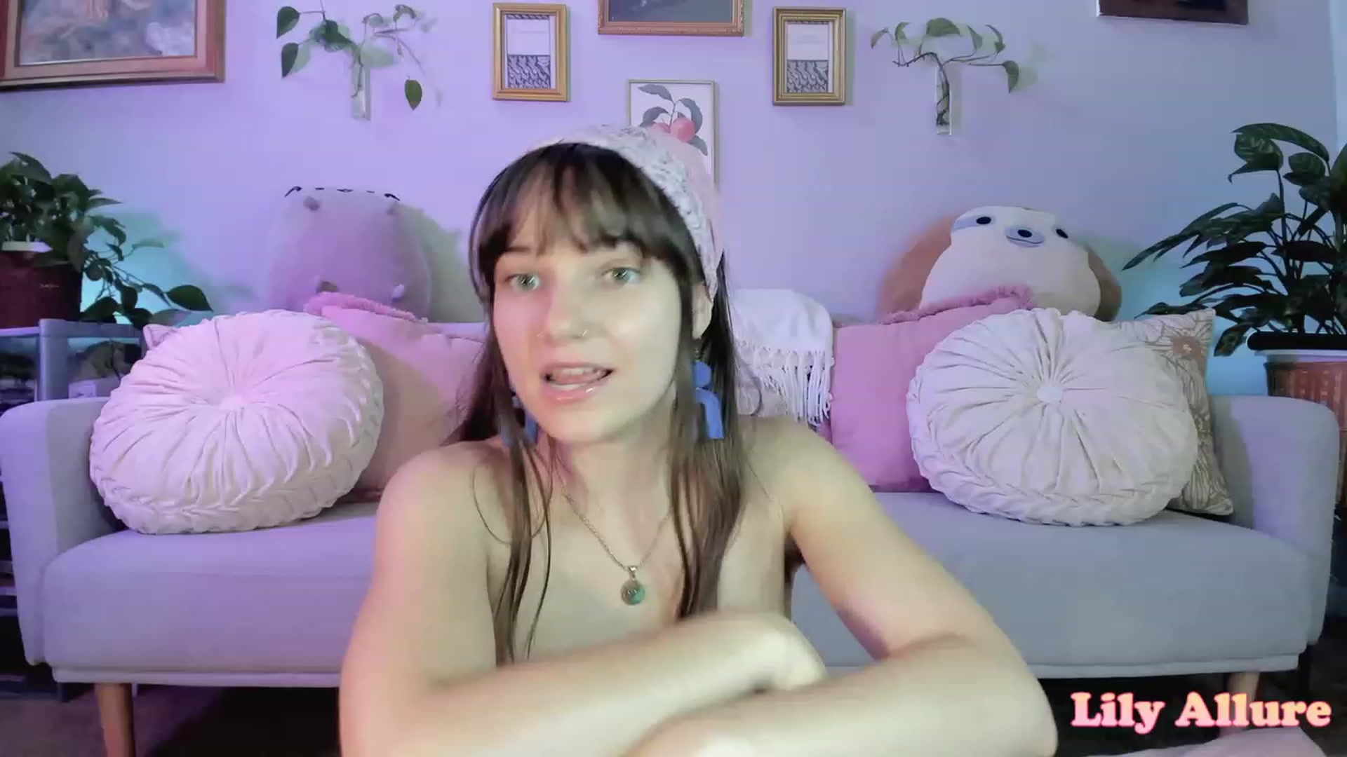 Gallery image thumbnail from daddysflower's myfreecams stream on, 06/01/2023, 18:14 image 6 of 20