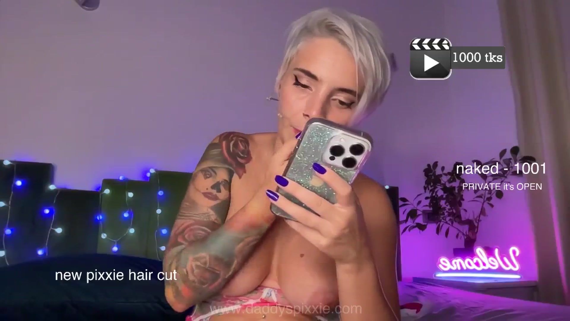 Gallery image thumbnail from daddyspixxie's myfreecams stream on, 10/08/2025, 20:28 image 15 of 20