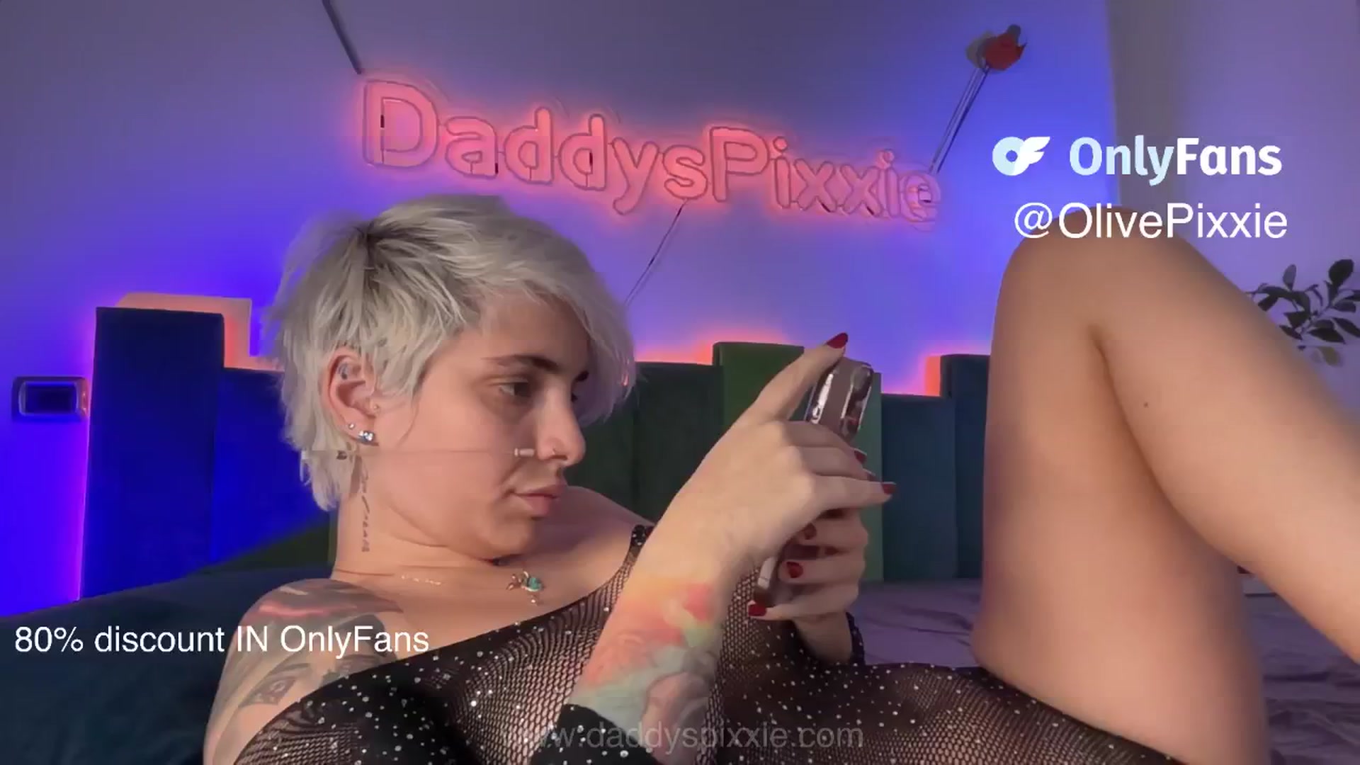 Gallery image thumbnail from daddyspixxie's myfreecams stream on, 11/17/2025, 11:50 image 8 of 20