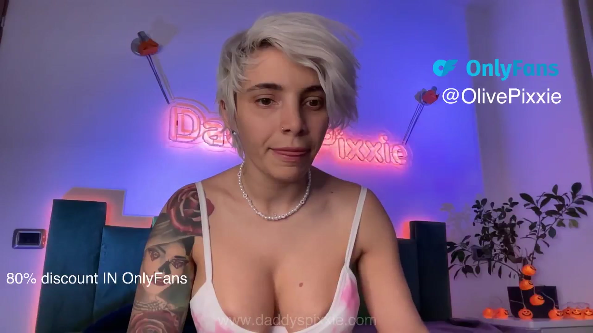Gallery image thumbnail from daddyspixxie's myfreecams stream on, 11/18/2025, 11:09 image 16 of 20