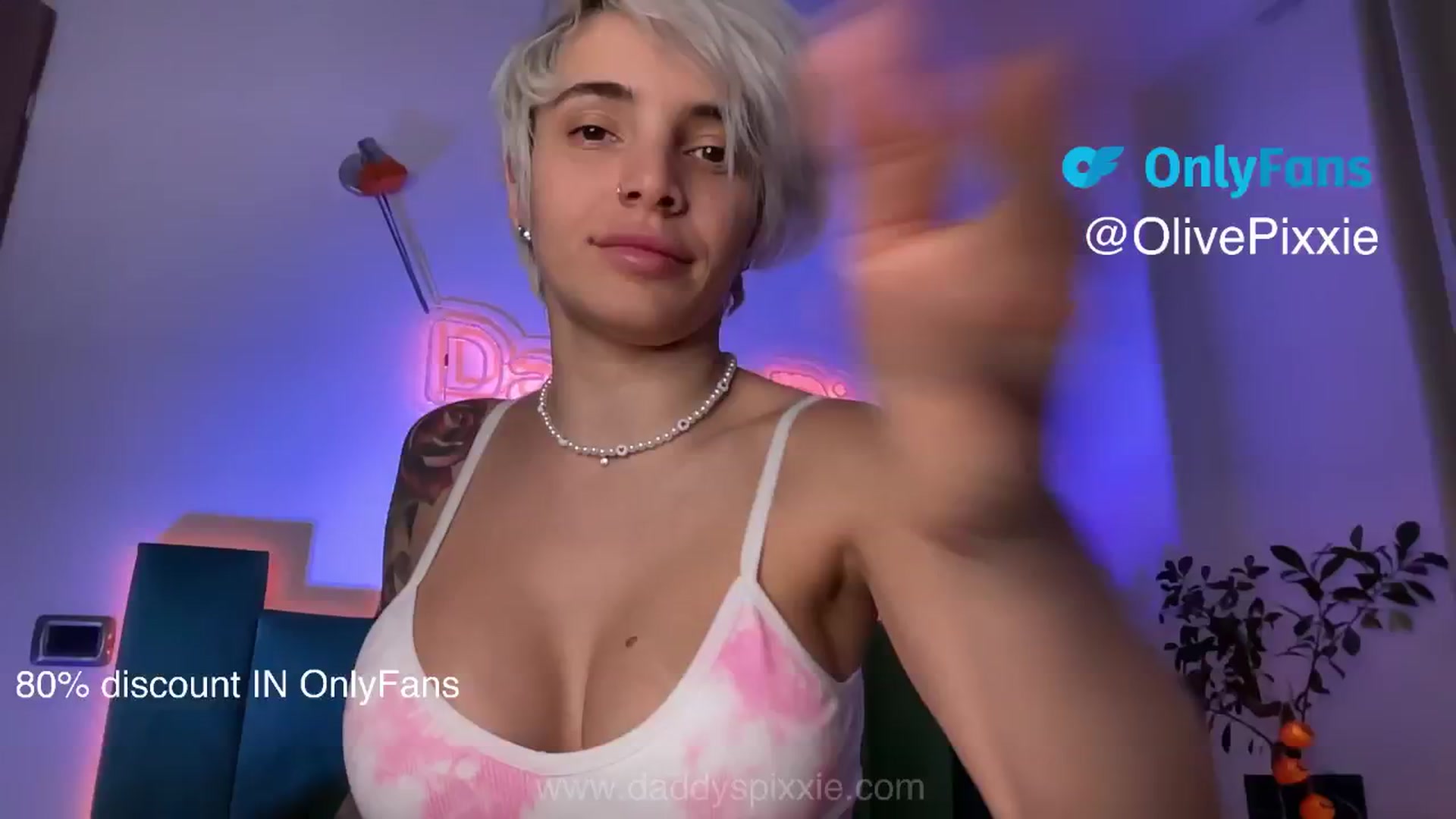 Gallery image thumbnail from daddyspixxie's myfreecams stream on, 11/18/2025, 15:21 image 4 of 20