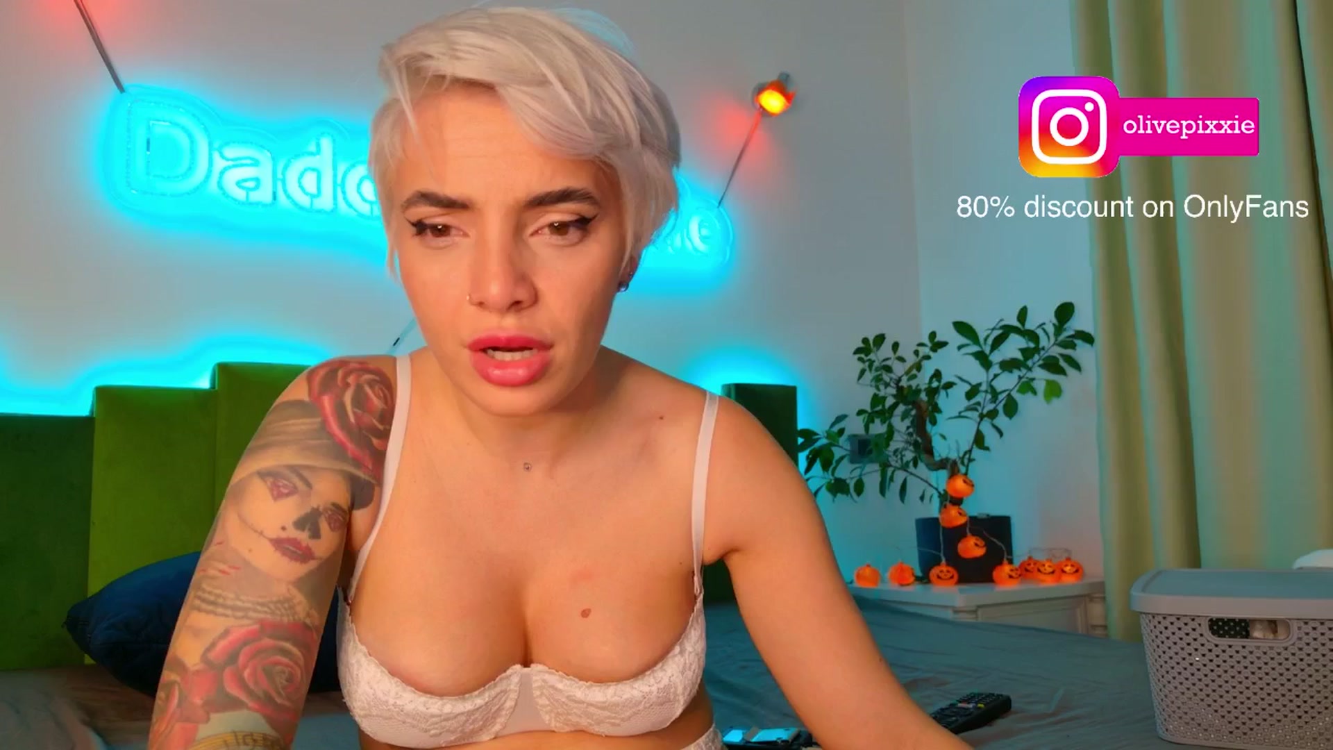 Gallery image thumbnail from daddyspixxie's myfreecams stream on, 11/22/2025, 24:35 image 15 of 20