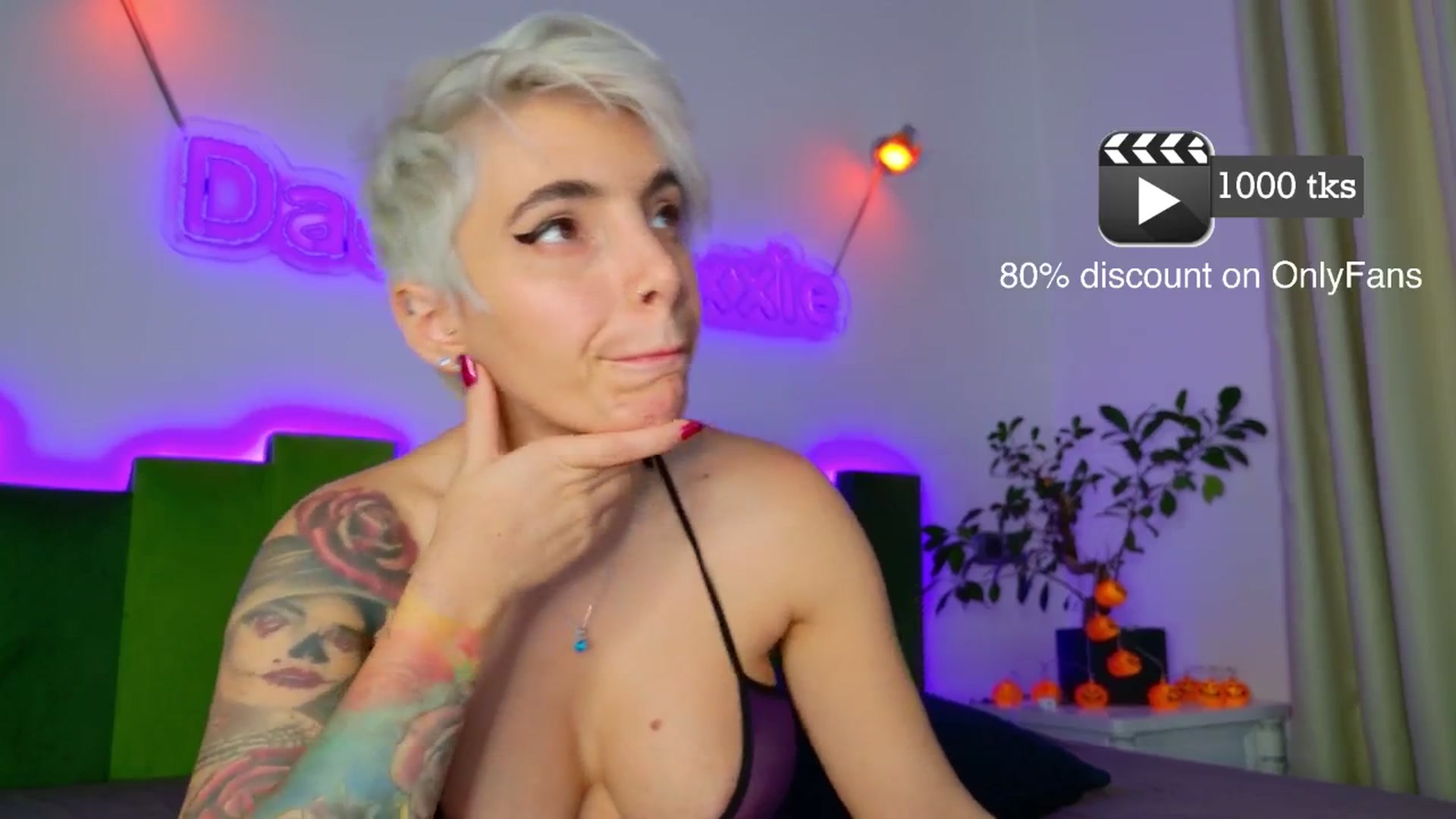 Gallery image thumbnail from daddyspixxie's myfreecams stream on, 11/25/2025, 14:28 image 16 of 20