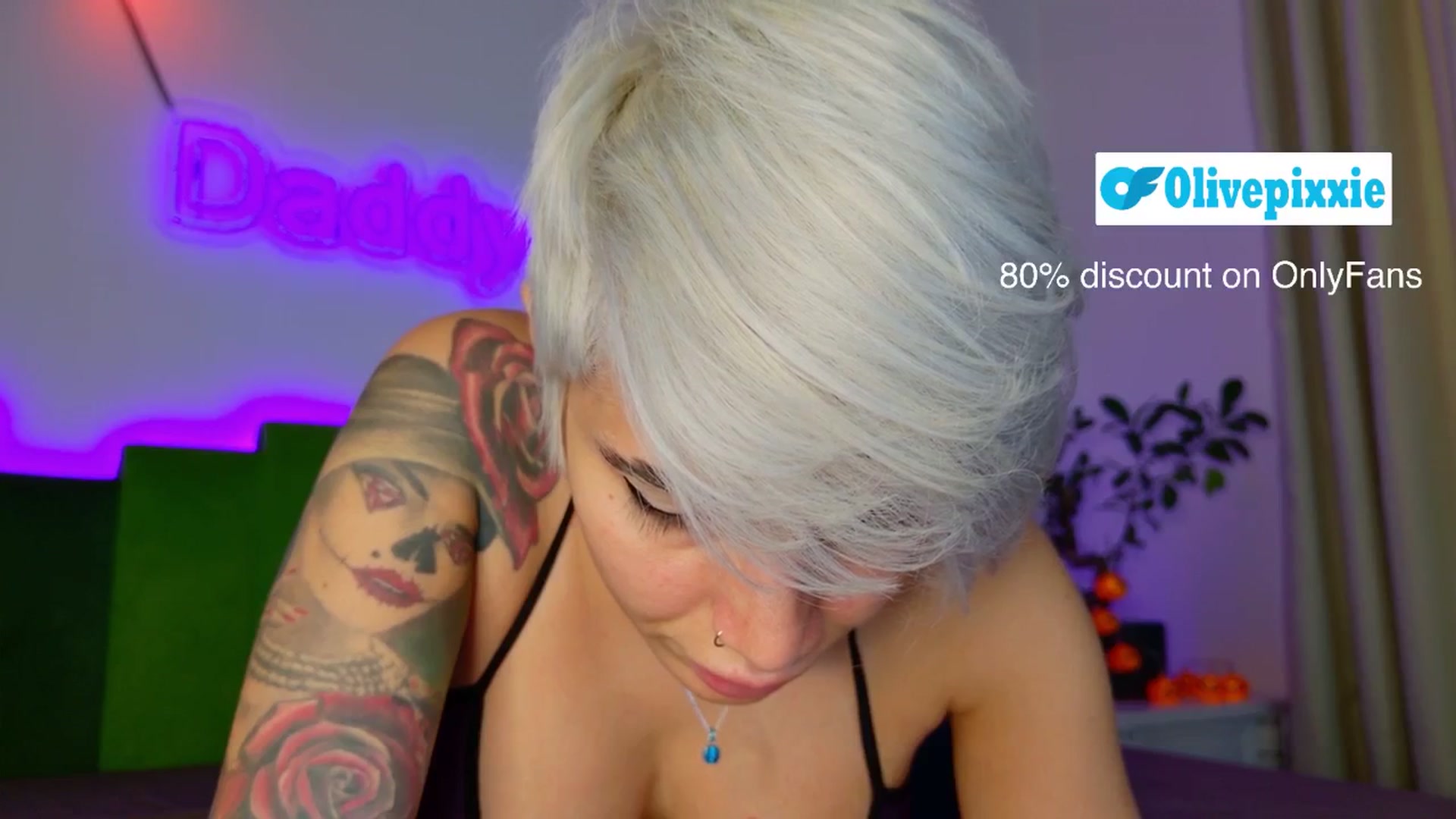 Gallery image thumbnail from daddyspixxie's myfreecams stream on, 11/25/2025, 14:28 image 15 of 20