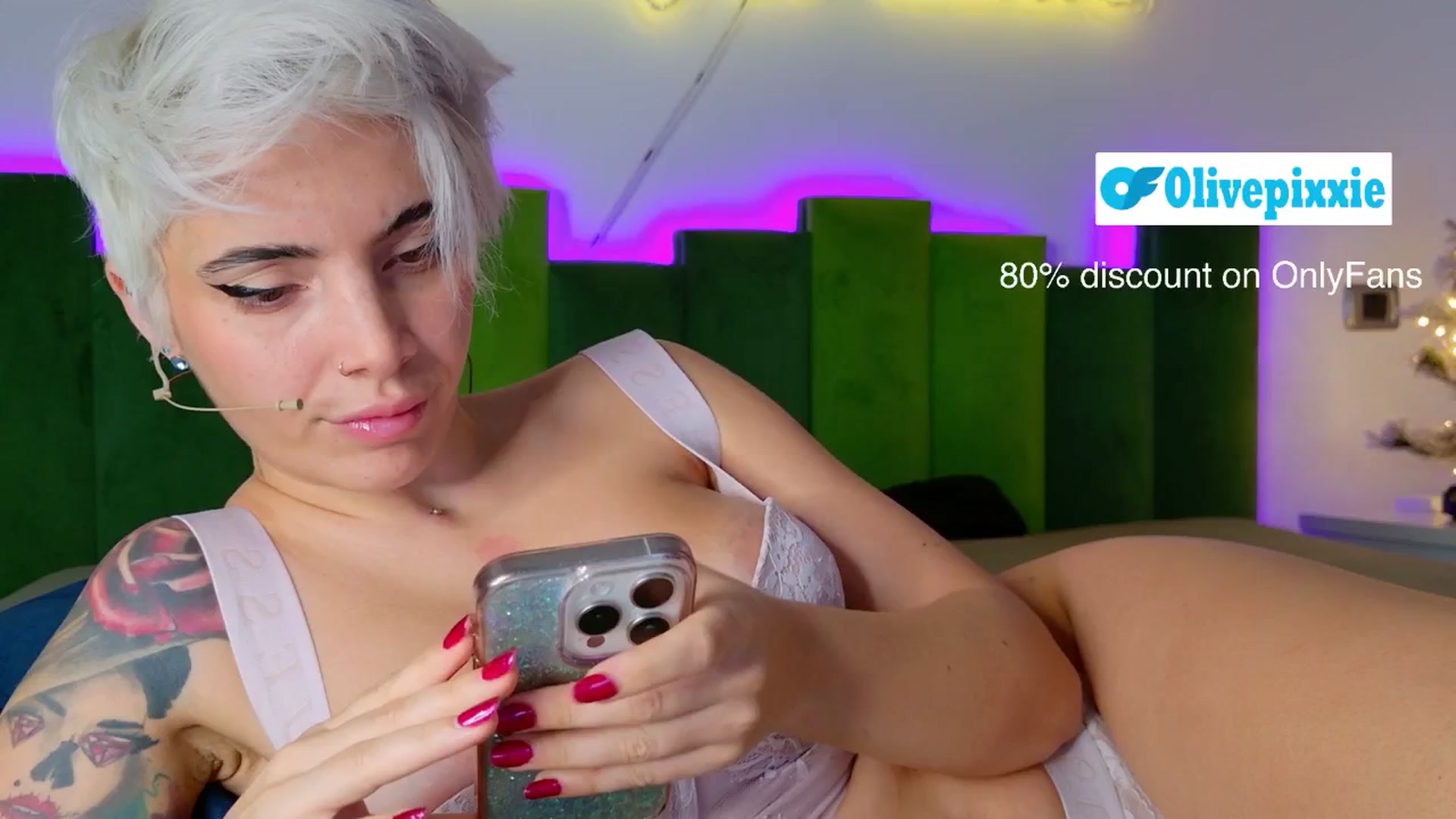 Gallery image thumbnail from daddyspixxie's myfreecams stream on, 11/30/2025, 03:16 image 13 of 20