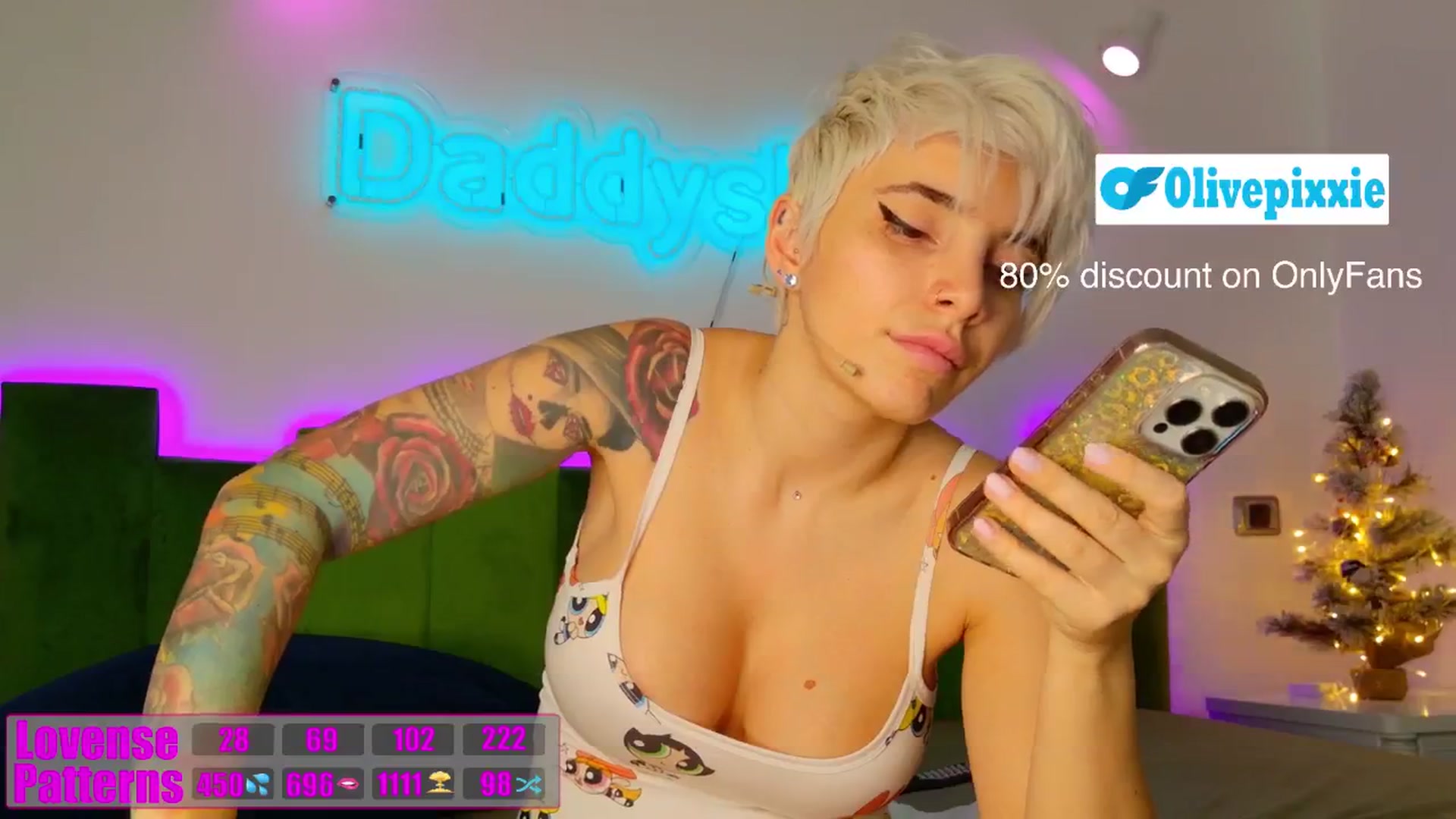 Gallery image thumbnail from daddyspixxie's myfreecams stream on, 12/04/2025, 13:26 image 16 of 20