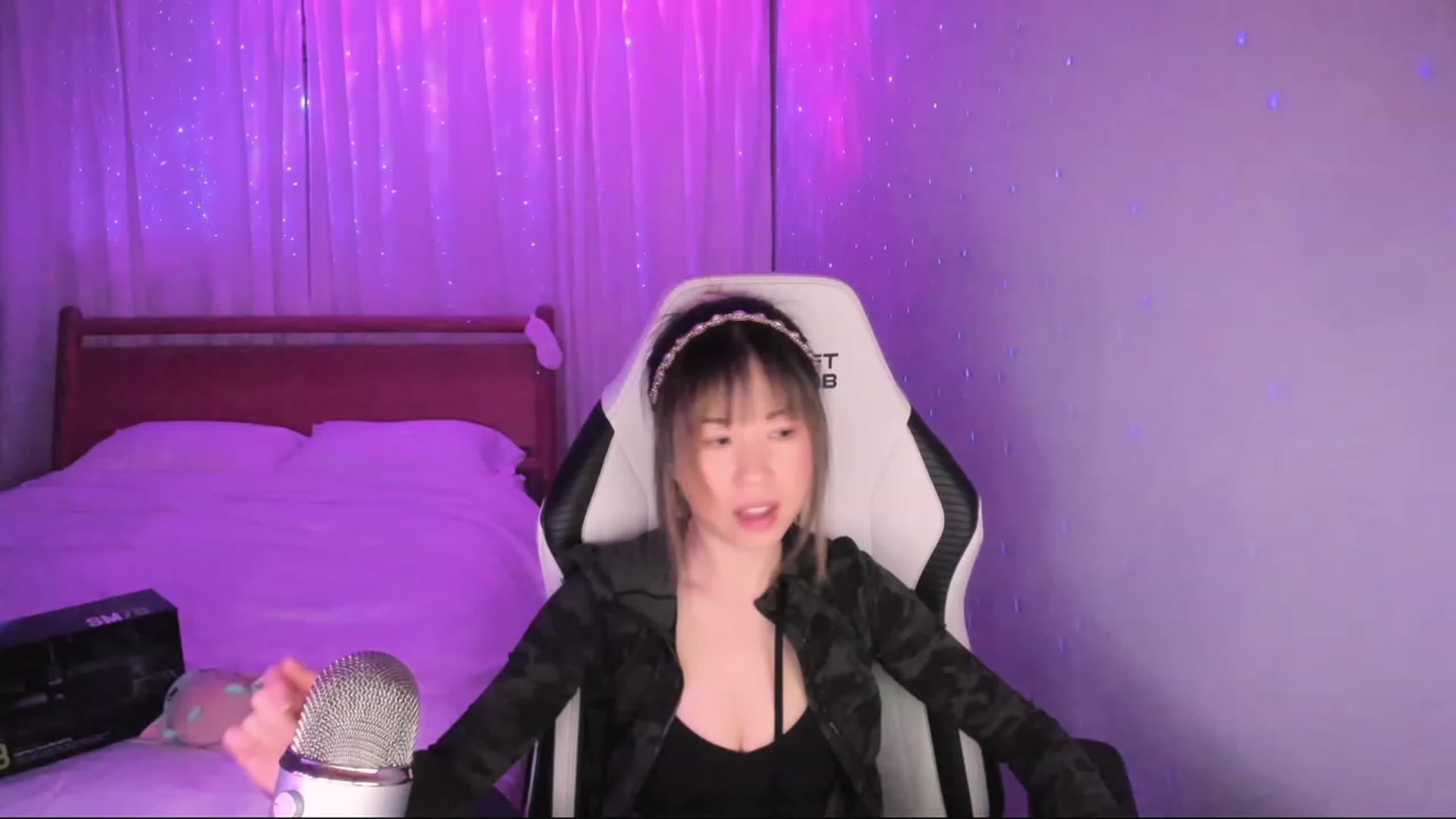 Gallery image thumbnail from daisiee's myfreecams stream on, 01/26/2024, 02:13 image 18 of 20