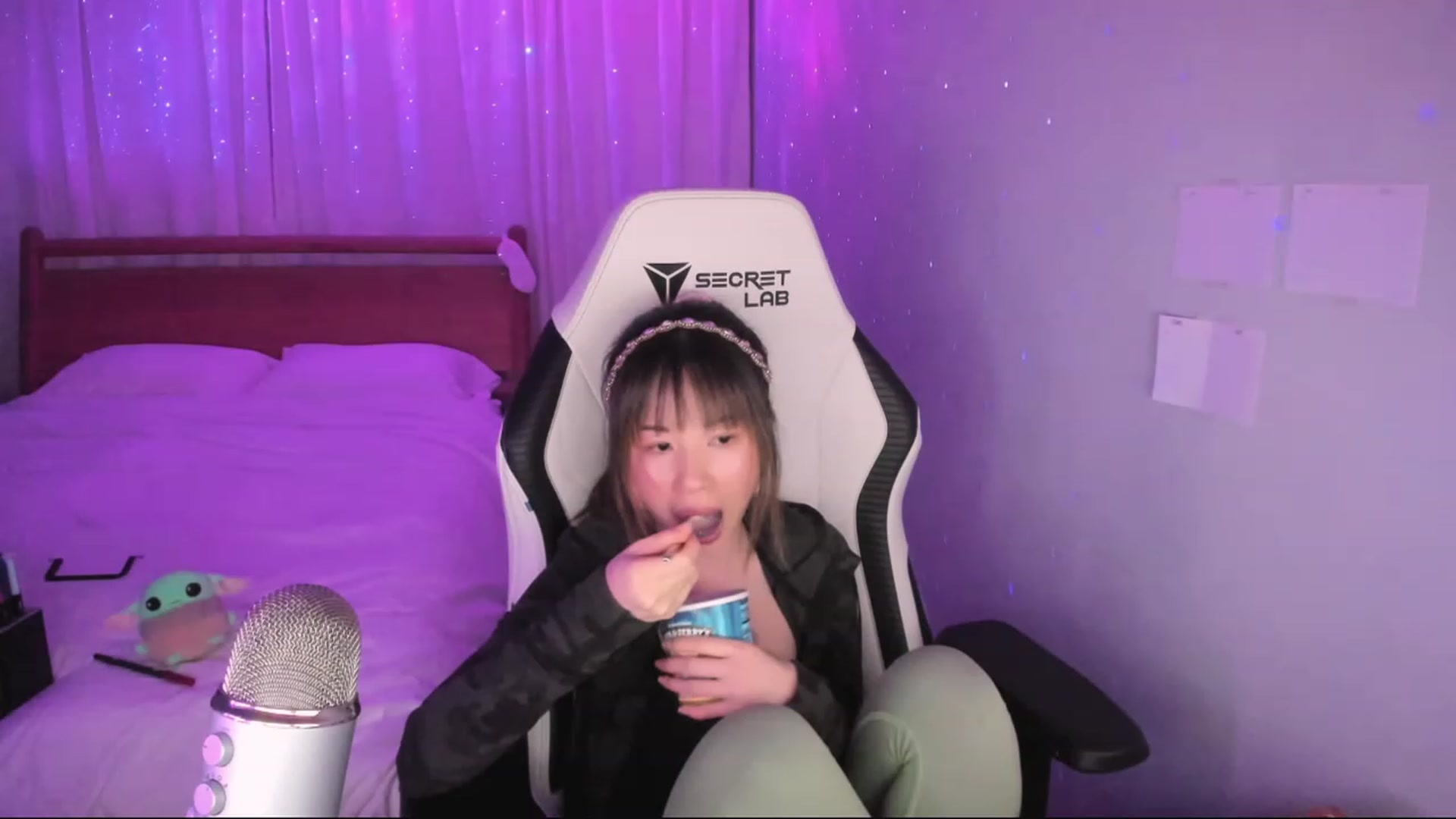 Gallery image thumbnail from daisiee's myfreecams stream on, 01/26/2024, 04:02 image 17 of 20