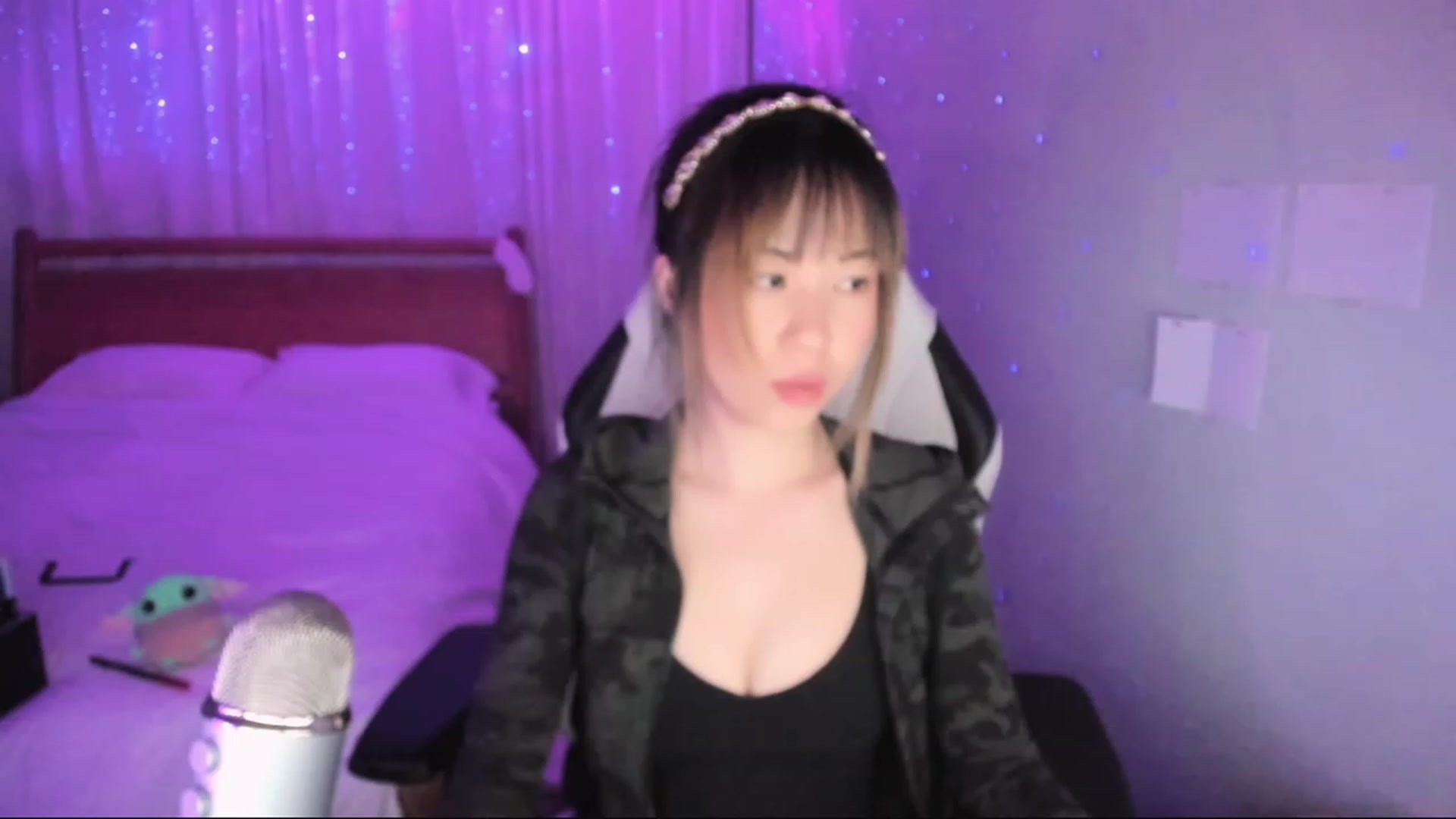 Gallery image thumbnail from daisiee's myfreecams stream on, 01/26/2024, 06:11 image 5 of 20