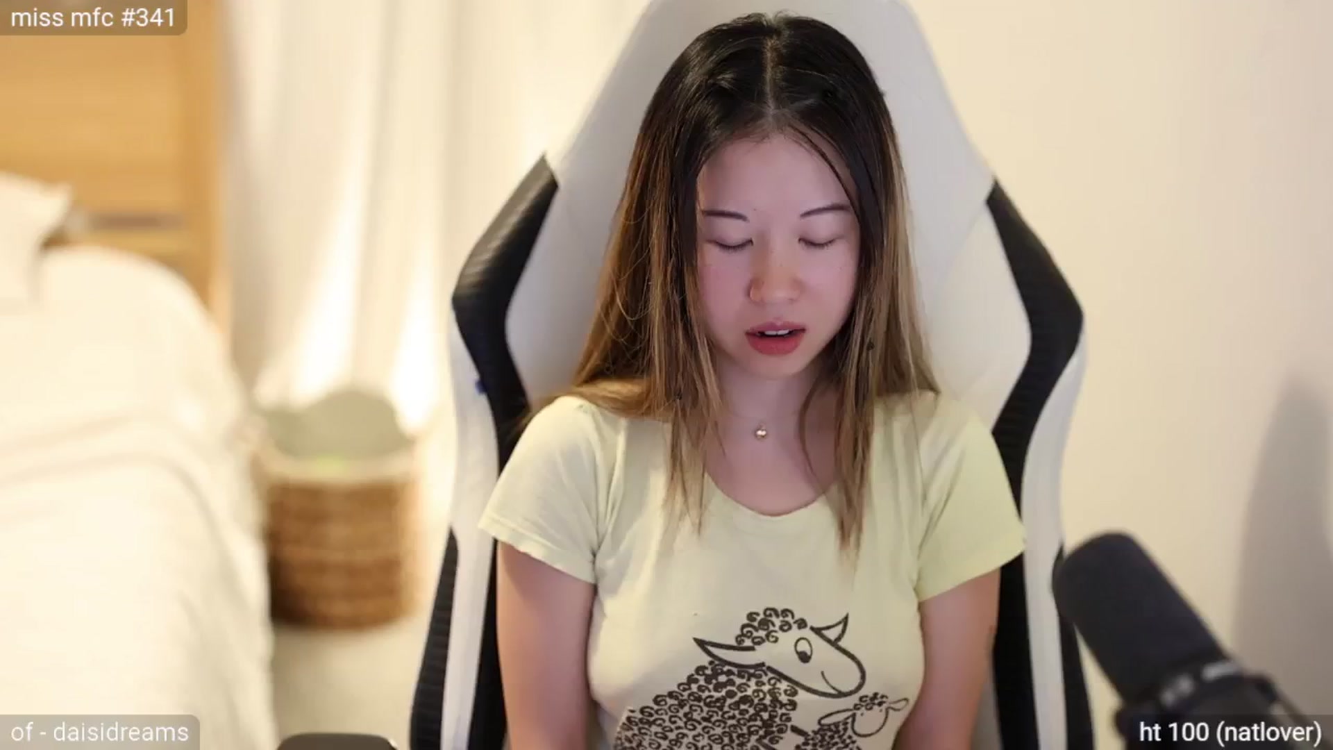 Gallery image thumbnail from daisii's myfreecams stream on, 07/21/2024, 01:38 image 7 of 20