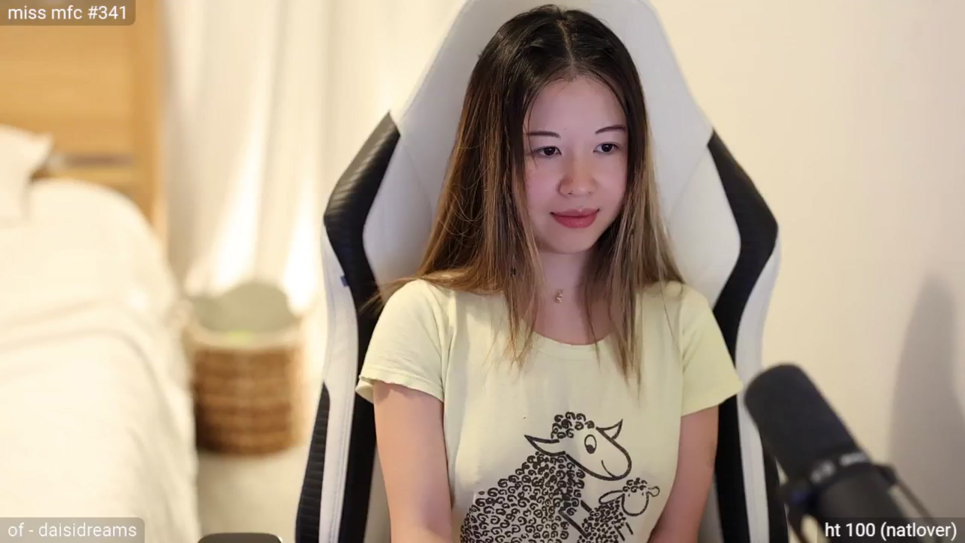 Gallery image thumbnail from daisii's myfreecams stream on, 07/21/2024, 01:38 image 8 of 20