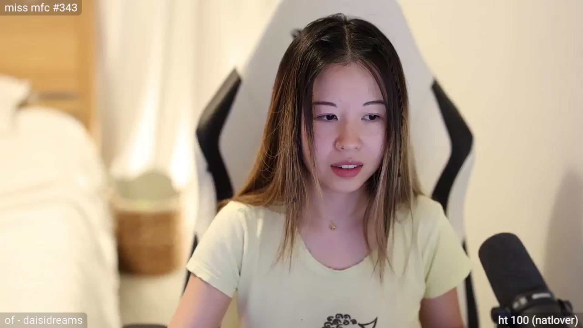 Gallery image thumbnail from daisii's myfreecams stream on, 07/21/2024, 01:38 image 6 of 20