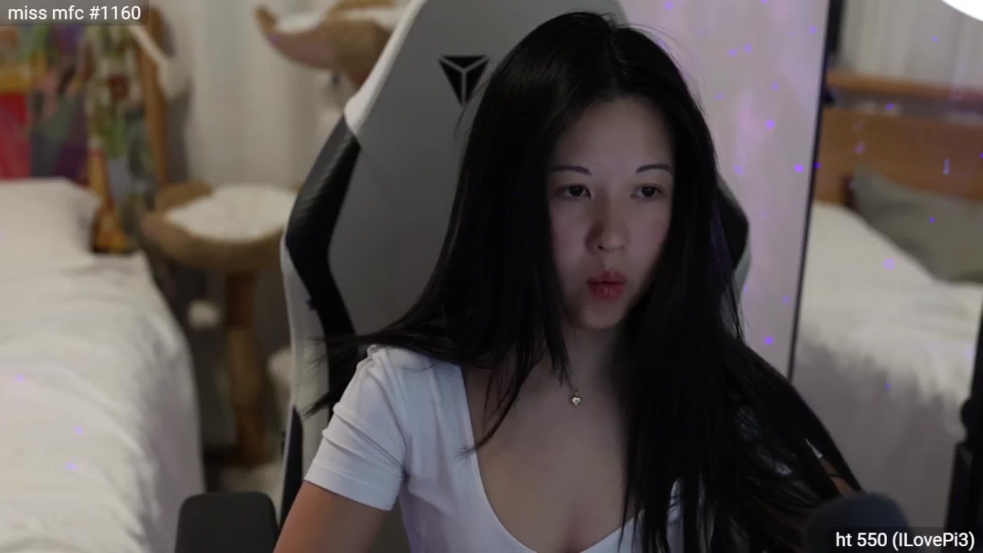 Gallery image thumbnail from daisii's myfreecams stream on, 09/18/2024, 09:28 image 10 of 20