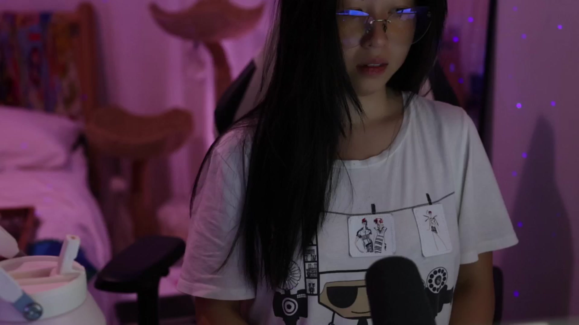 Gallery image thumbnail from daisii's myfreecams stream on, 09/20/2024, 07:25 image 4 of 20