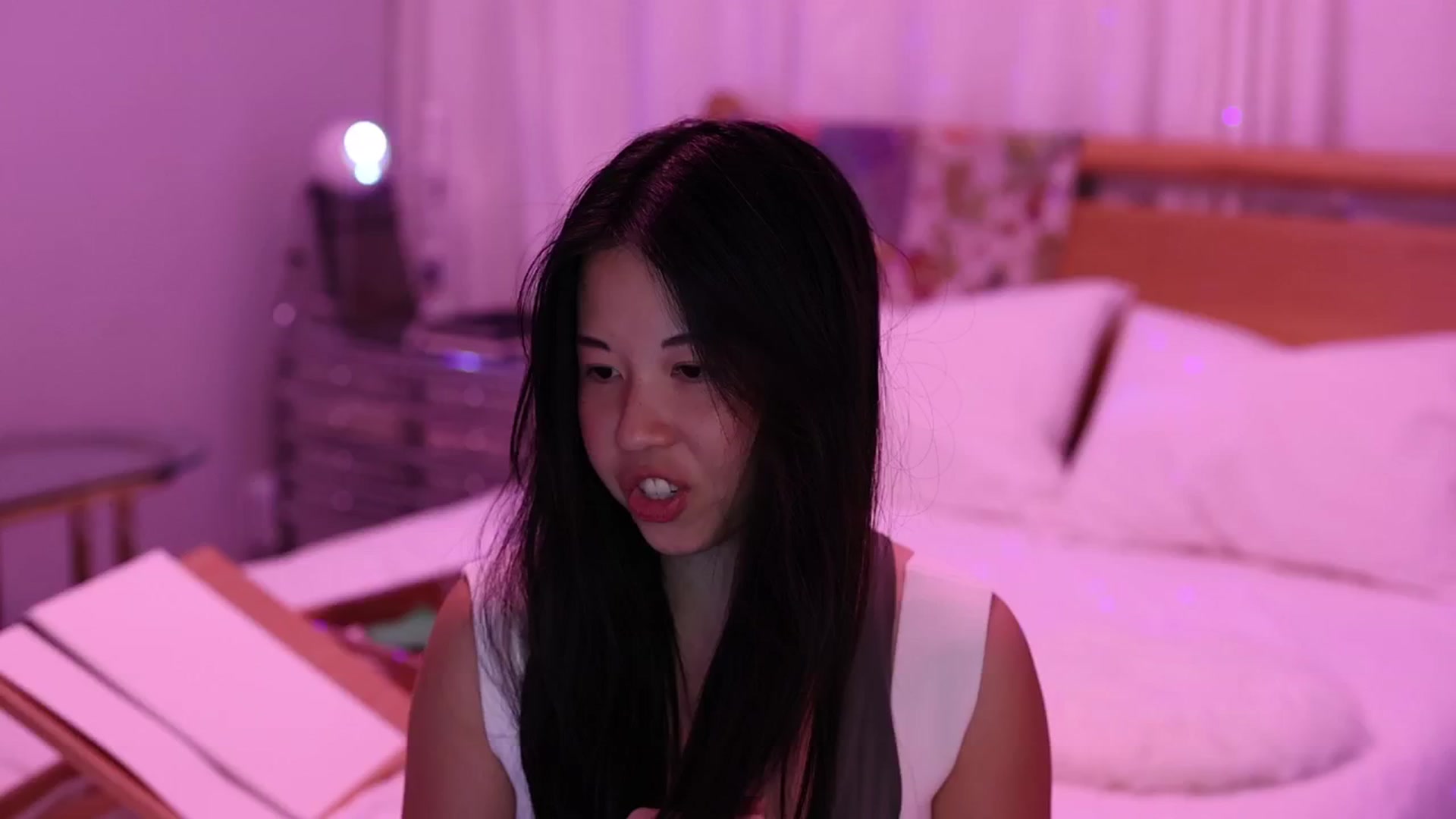 Gallery image thumbnail from daisii's myfreecams stream on, 09/24/2024, 02:30 image 1 of 20