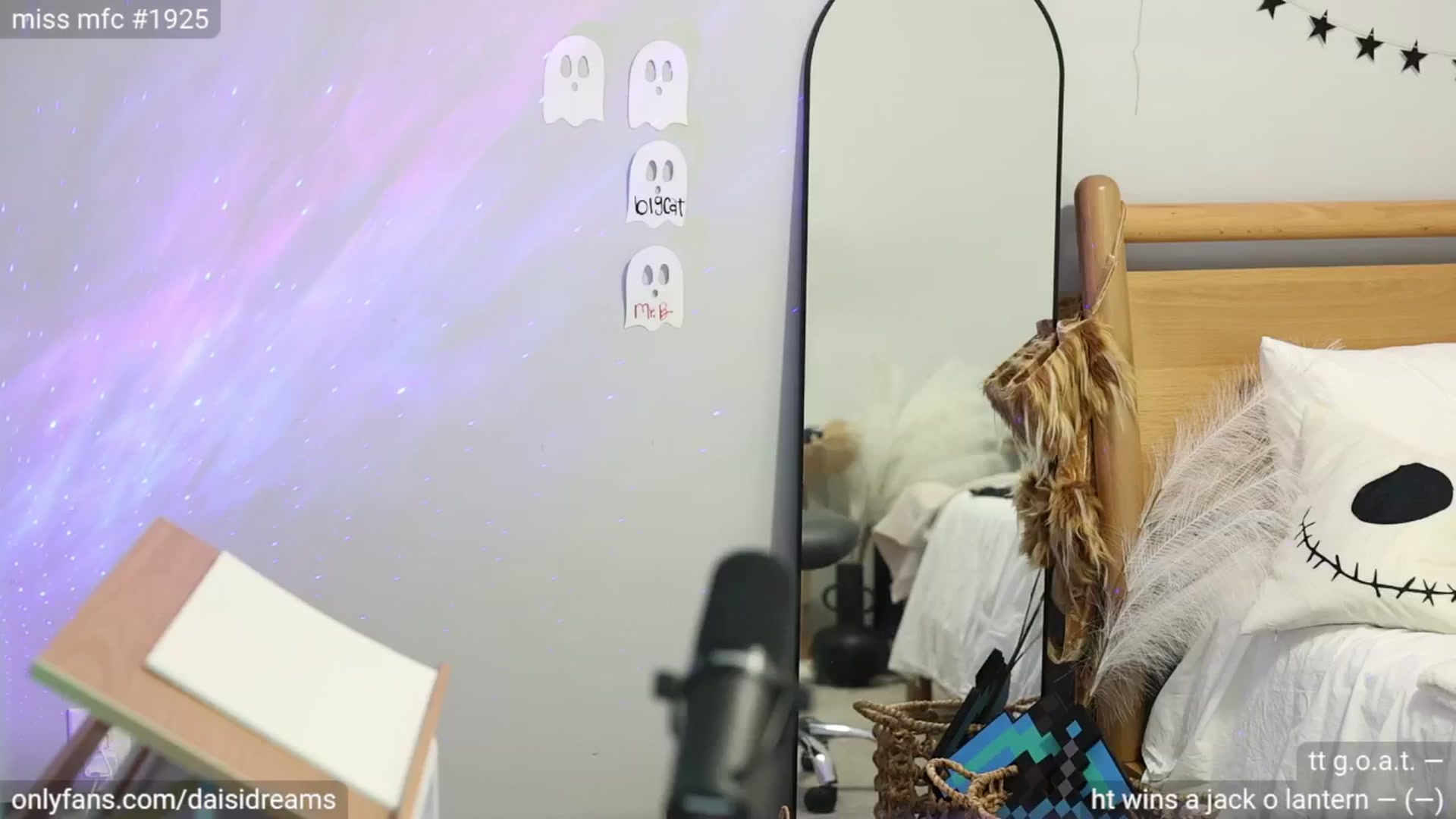 Gallery image thumbnail from daisii's myfreecams stream on, 10/09/2024, 02:01 image 15 of 20