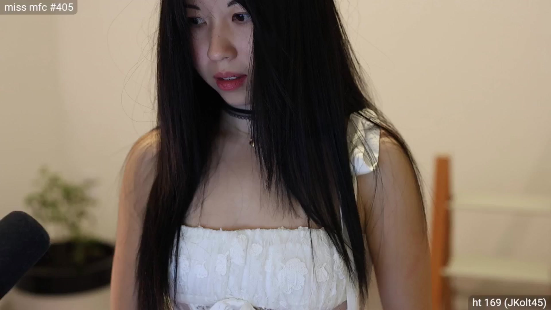 Gallery image thumbnail from daisii's myfreecams stream on, 12/28/2024, 02:52 image 17 of 20