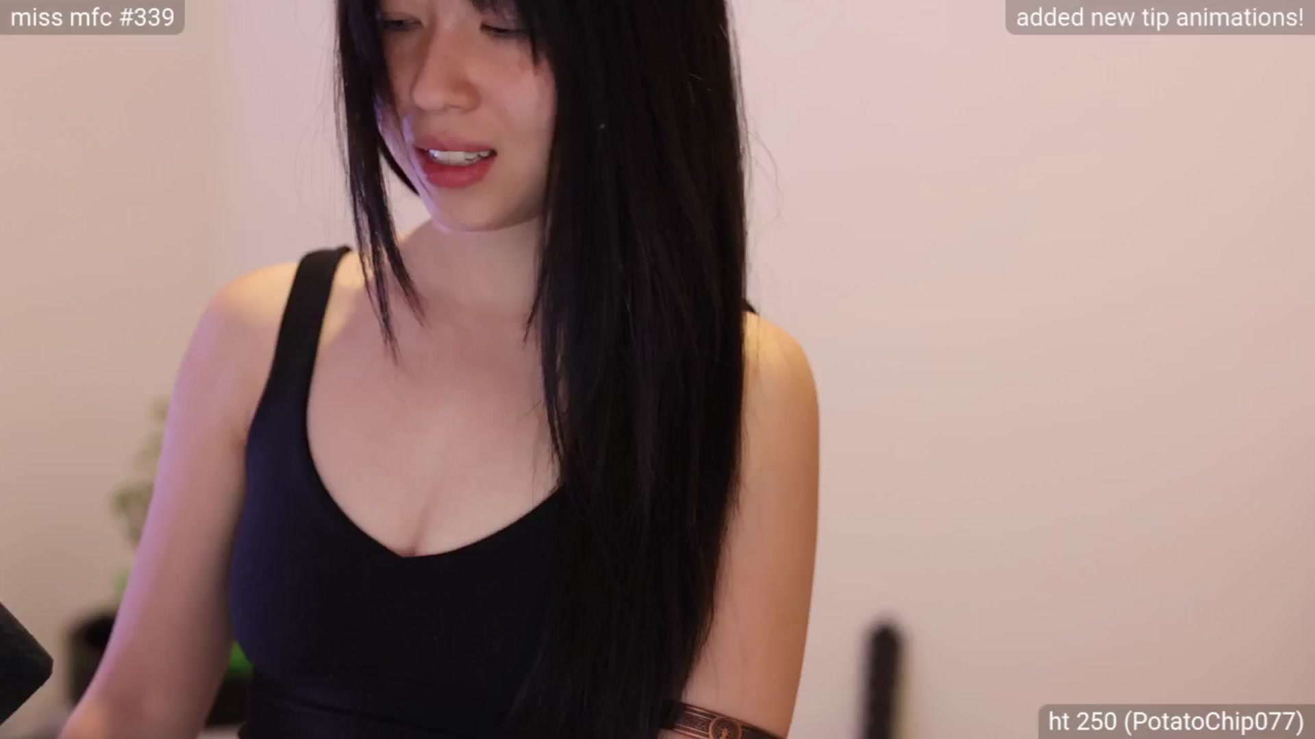 Gallery image thumbnail from daisii's myfreecams stream on, 12/30/2024, 02:29 image 19 of 20