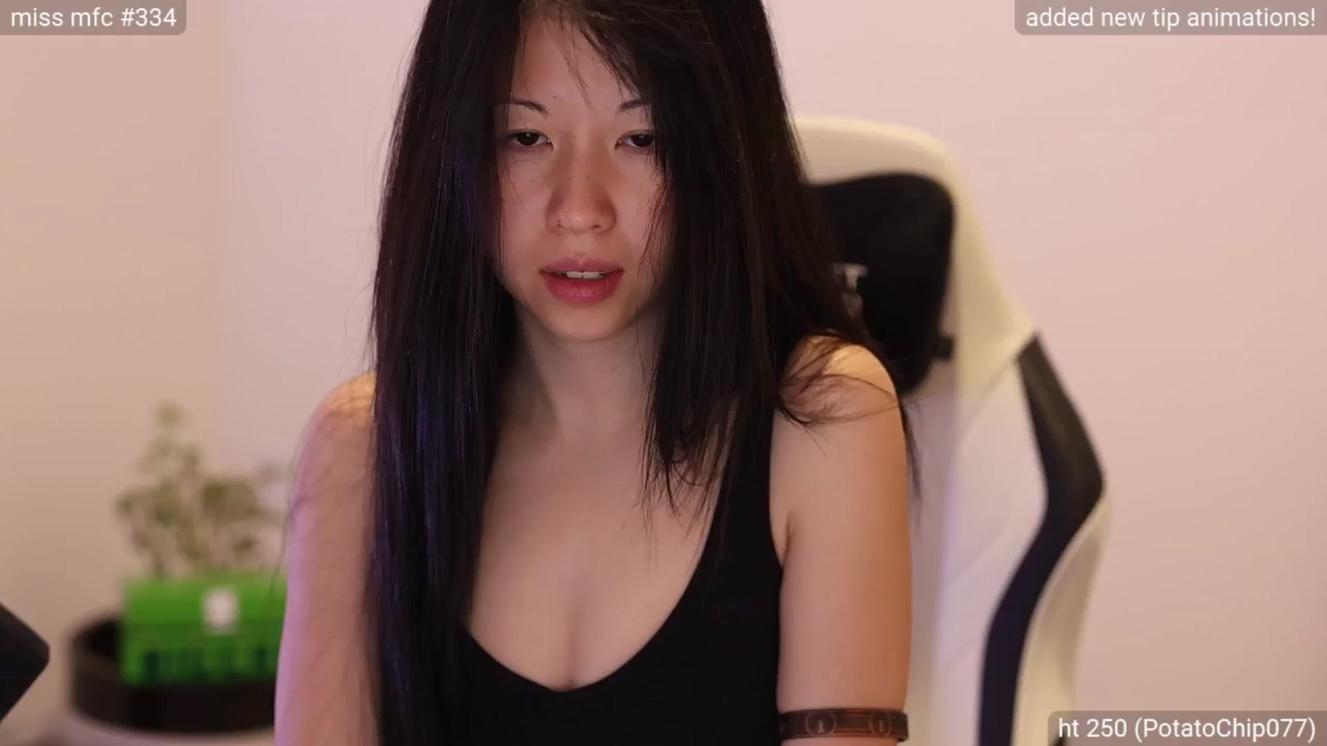Gallery image thumbnail from daisii's myfreecams stream on, 12/30/2024, 04:02 image 4 of 20