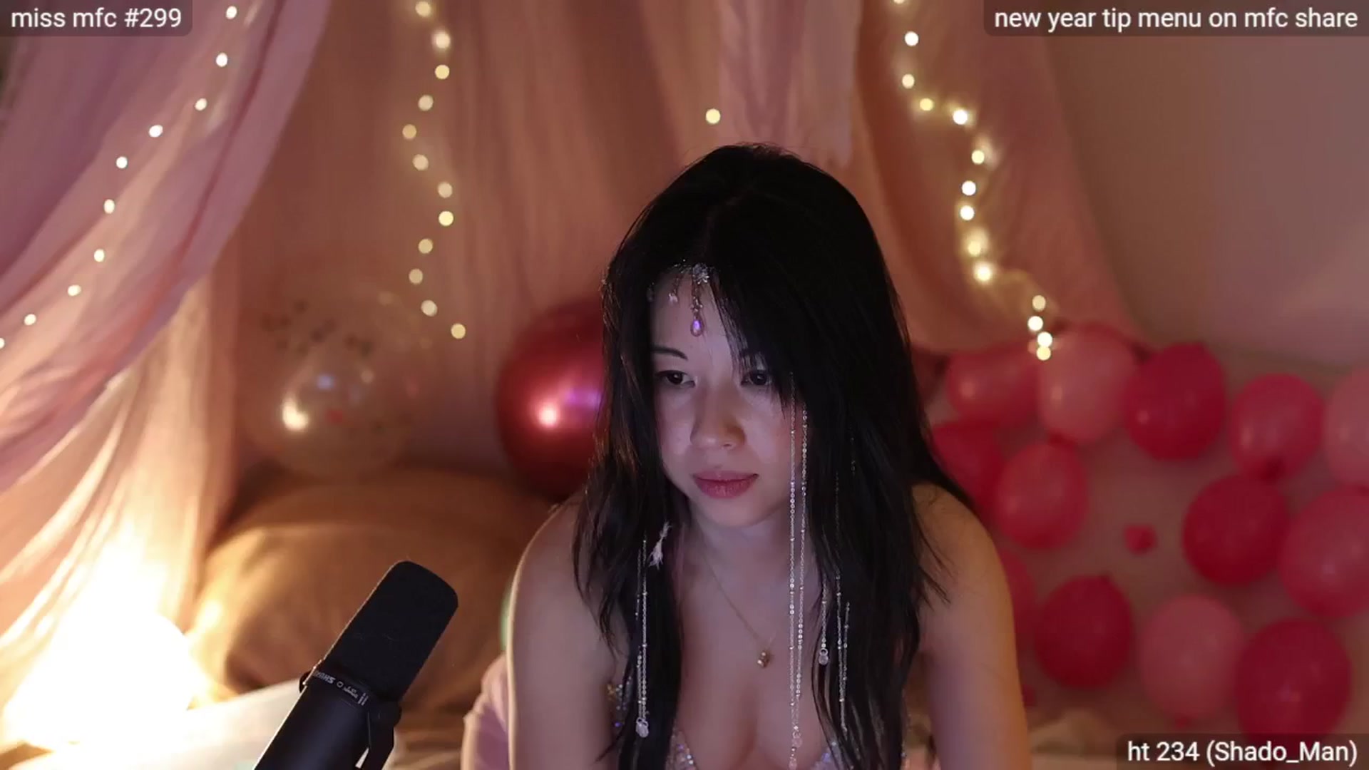 Gallery image thumbnail from daisii's myfreecams stream on, 01/01/2025, 10:25 image 2 of 20