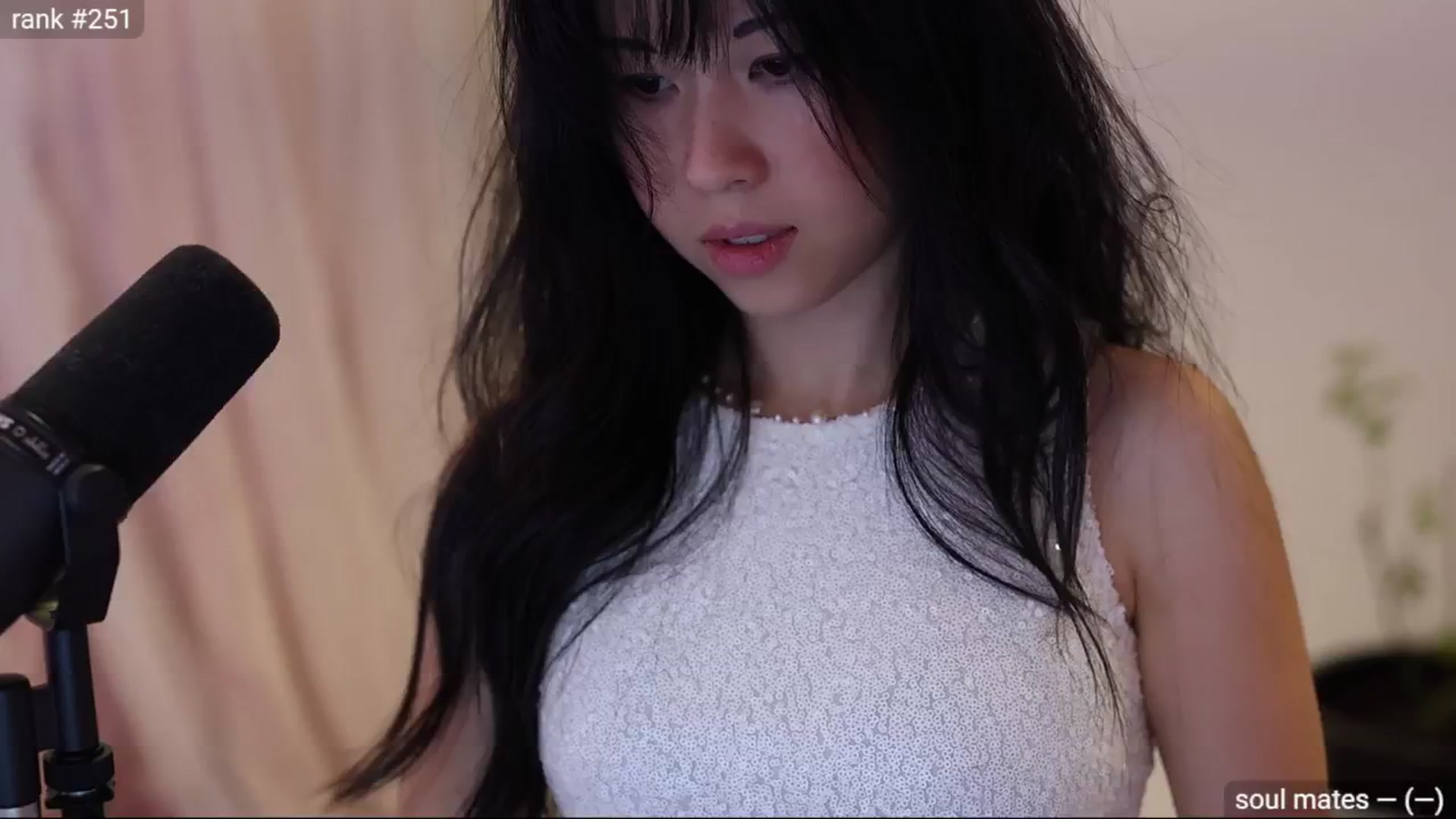 Gallery image thumbnail from daisii's myfreecams stream on, 01/05/2025, 04:53 image 1 of 20