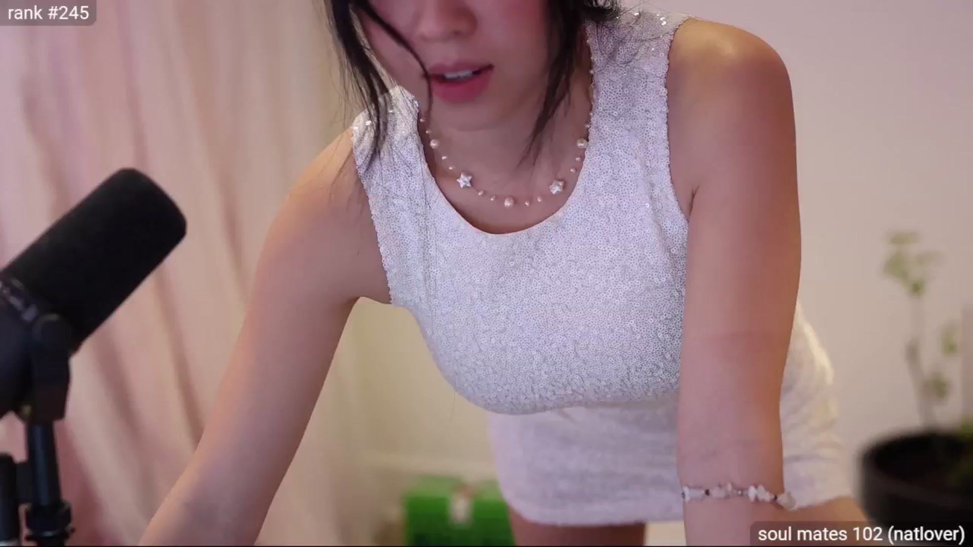 Gallery image thumbnail from daisii's myfreecams stream on, 01/05/2025, 04:53 image 9 of 20