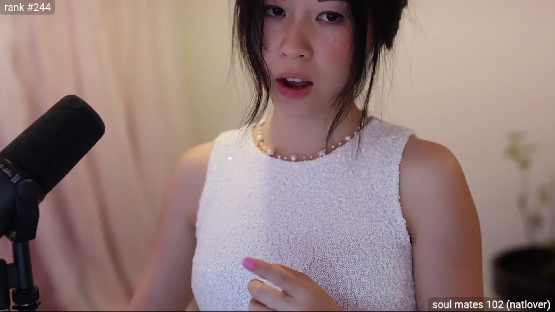 Gallery image thumbnail from daisii's myfreecams stream on, 01/05/2025, 04:53 image 6 of 20