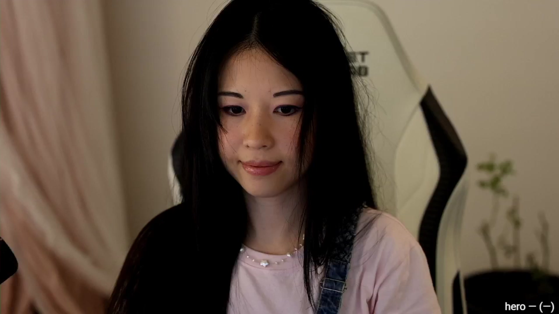 Gallery image thumbnail from daisii's myfreecams stream on, 01/09/2025, 07:27 image 1 of 20