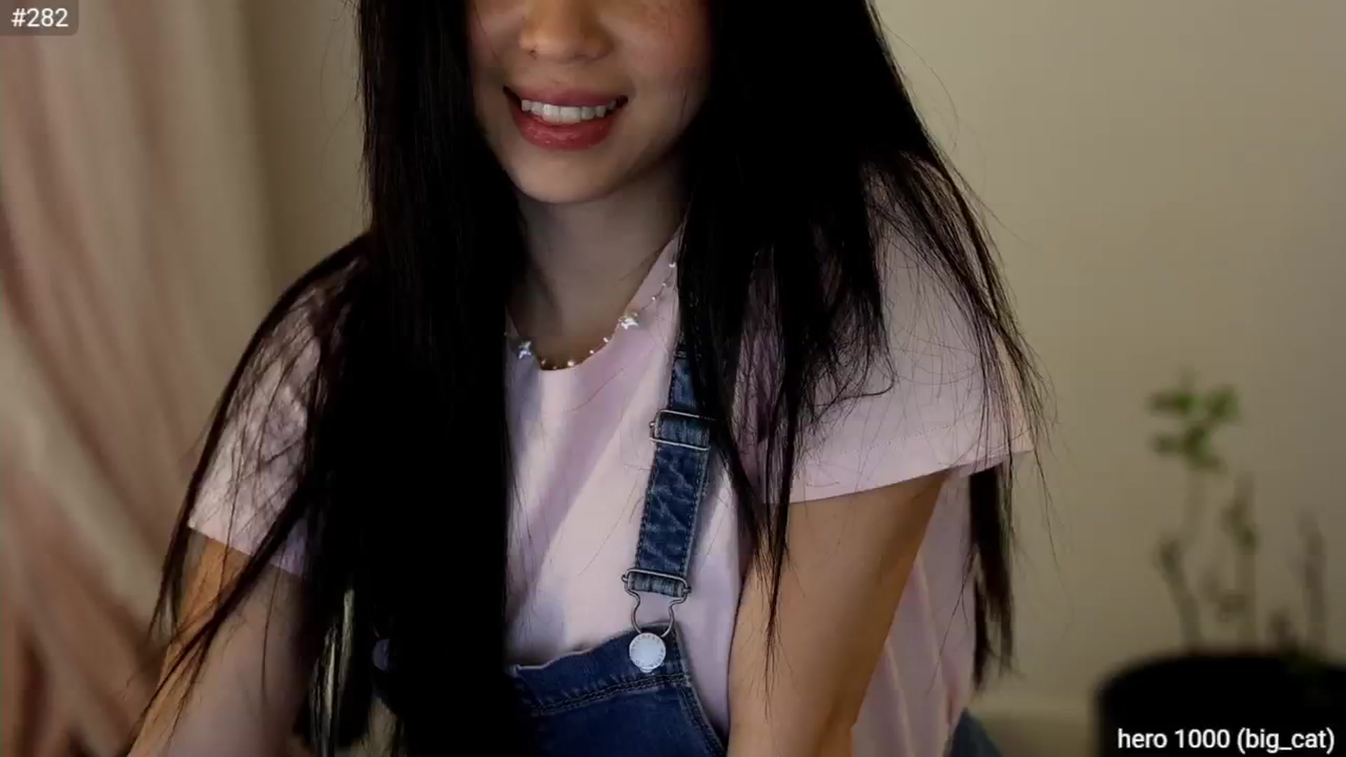 Gallery image thumbnail from daisii's myfreecams stream on, 01/09/2025, 07:27 image 8 of 20