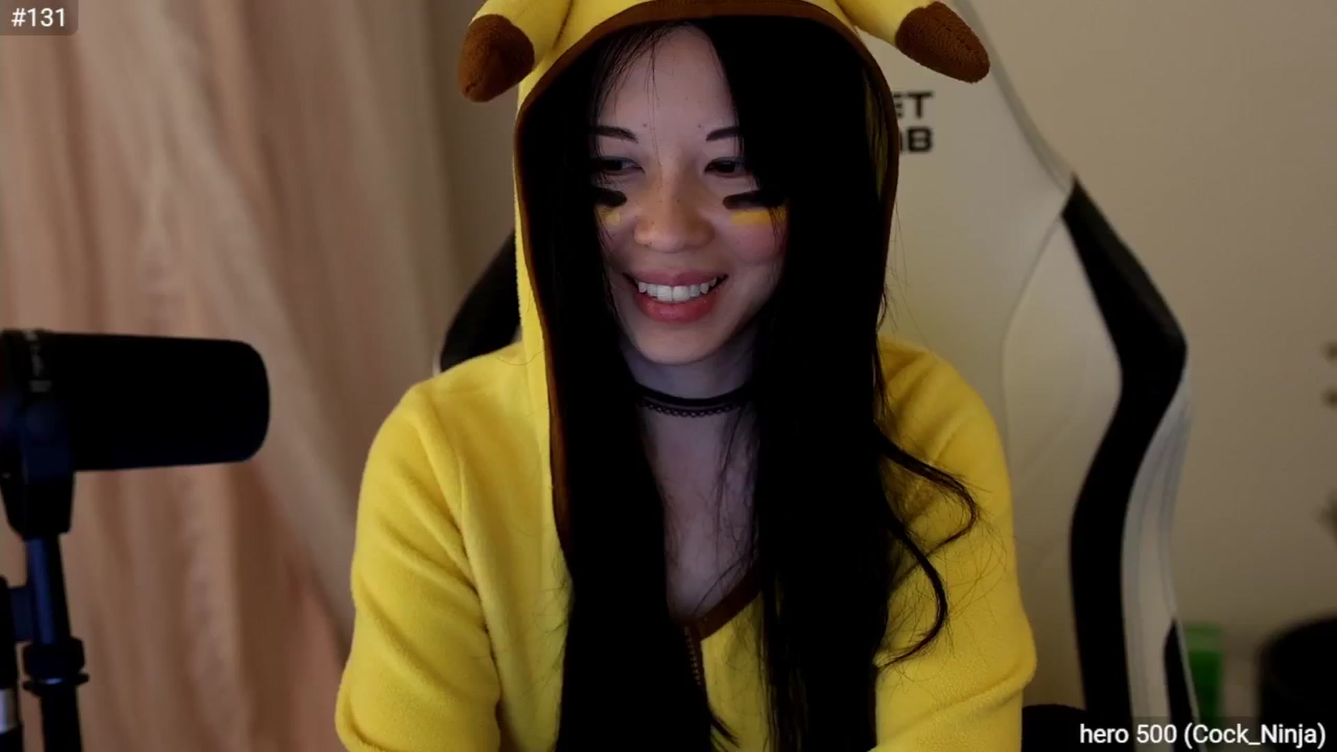 Gallery image thumbnail from daisii's myfreecams stream on, 01/12/2025, 03:35 image 13 of 20