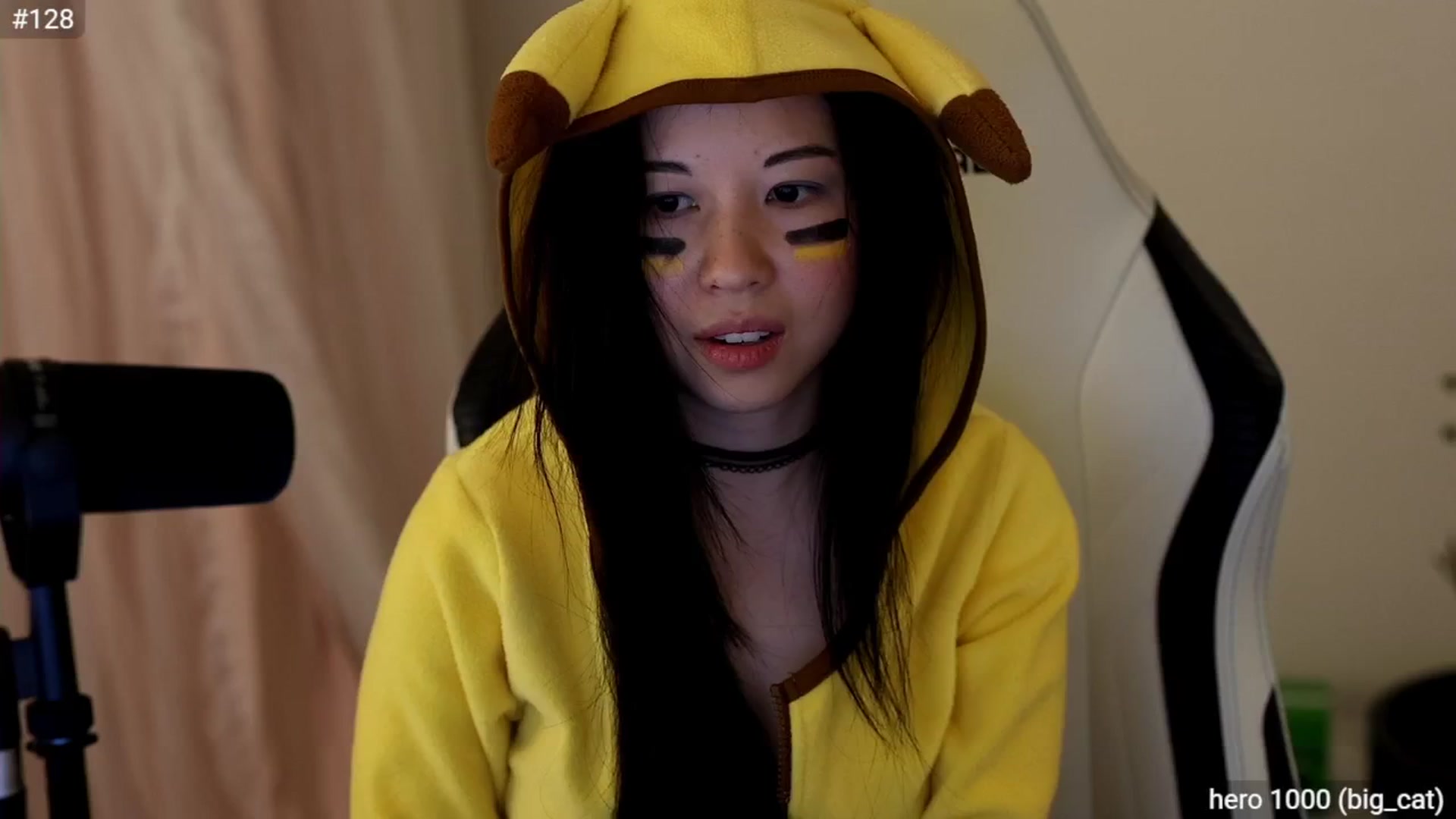 Gallery image thumbnail from daisii's myfreecams stream on, 01/12/2025, 03:35 image 15 of 20