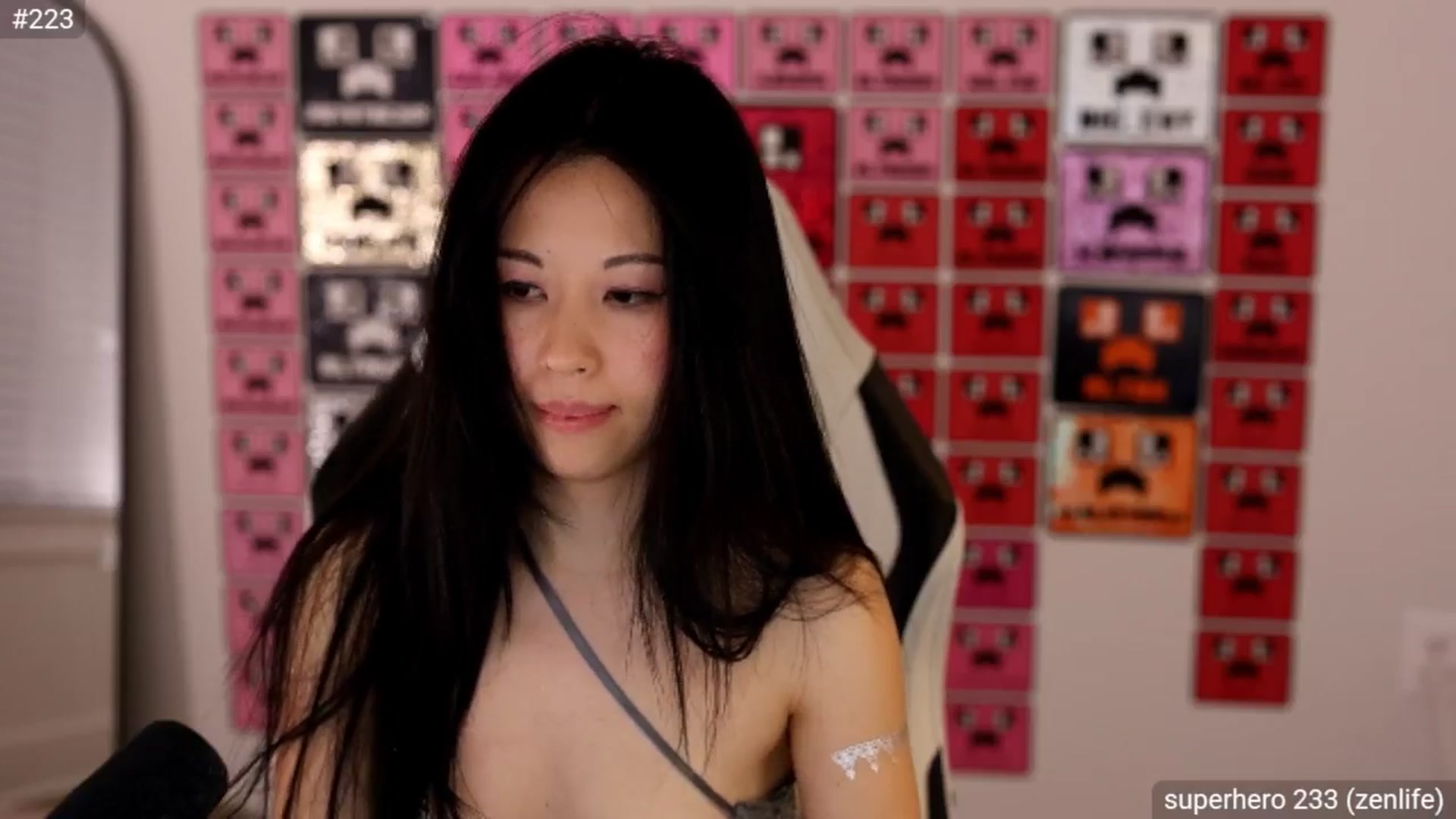 Gallery image thumbnail from daisii's myfreecams stream on, 02/23/2025, 05:08 image 19 of 20