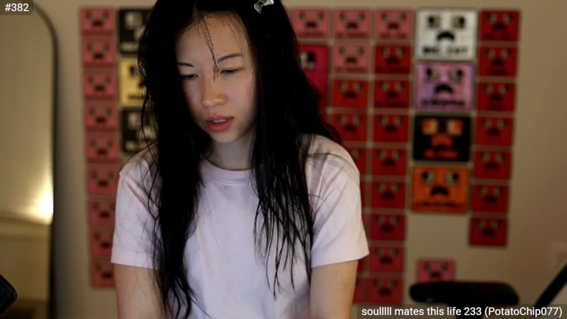 Gallery image thumbnail from daisii's myfreecams stream on, 03/05/2025, 04:22 image 10 of 20