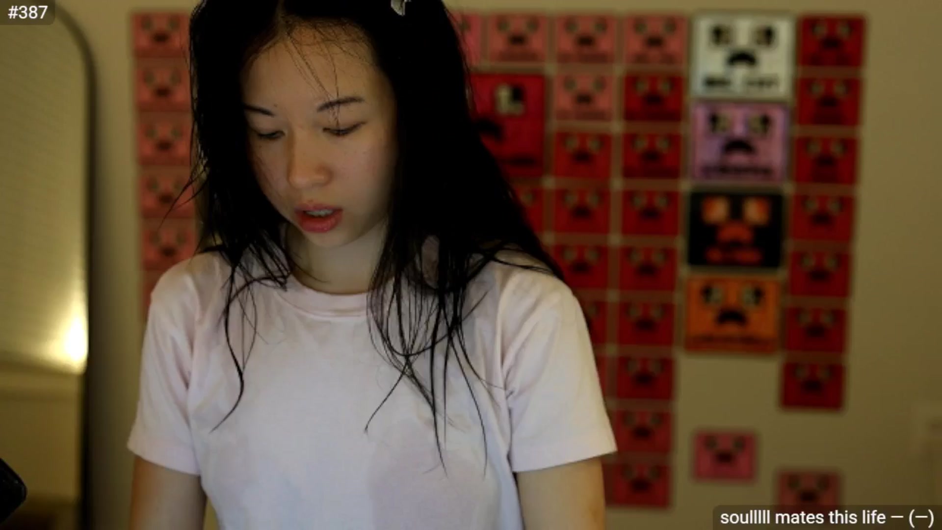 Gallery image thumbnail from daisii's myfreecams stream on, 03/05/2025, 04:22 image 4 of 20