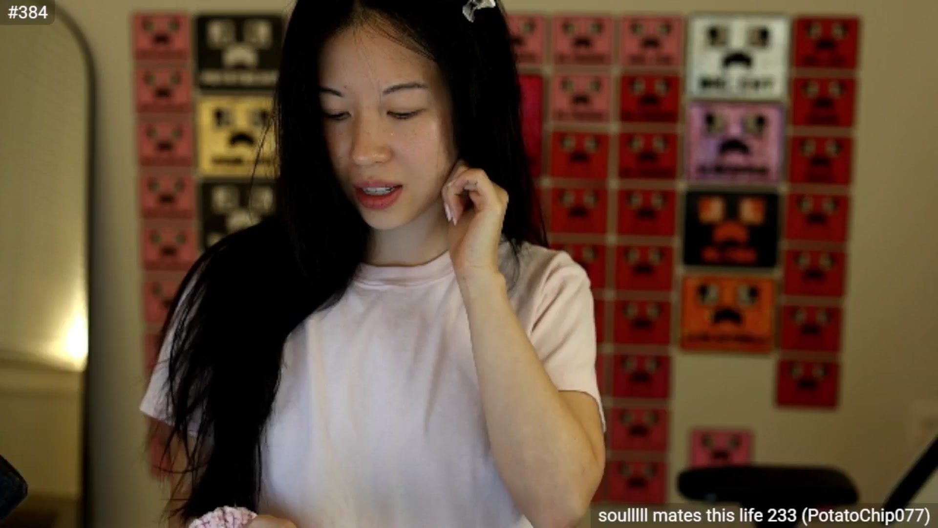 Gallery image thumbnail from daisii's myfreecams stream on, 03/05/2025, 04:22 image 15 of 20