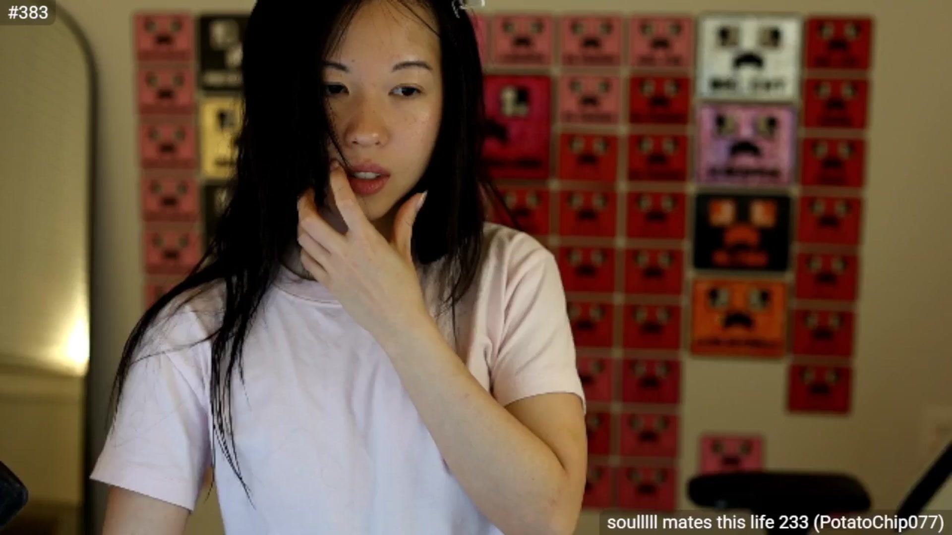 Gallery image thumbnail from daisii's myfreecams stream on, 03/05/2025, 04:22 image 13 of 20