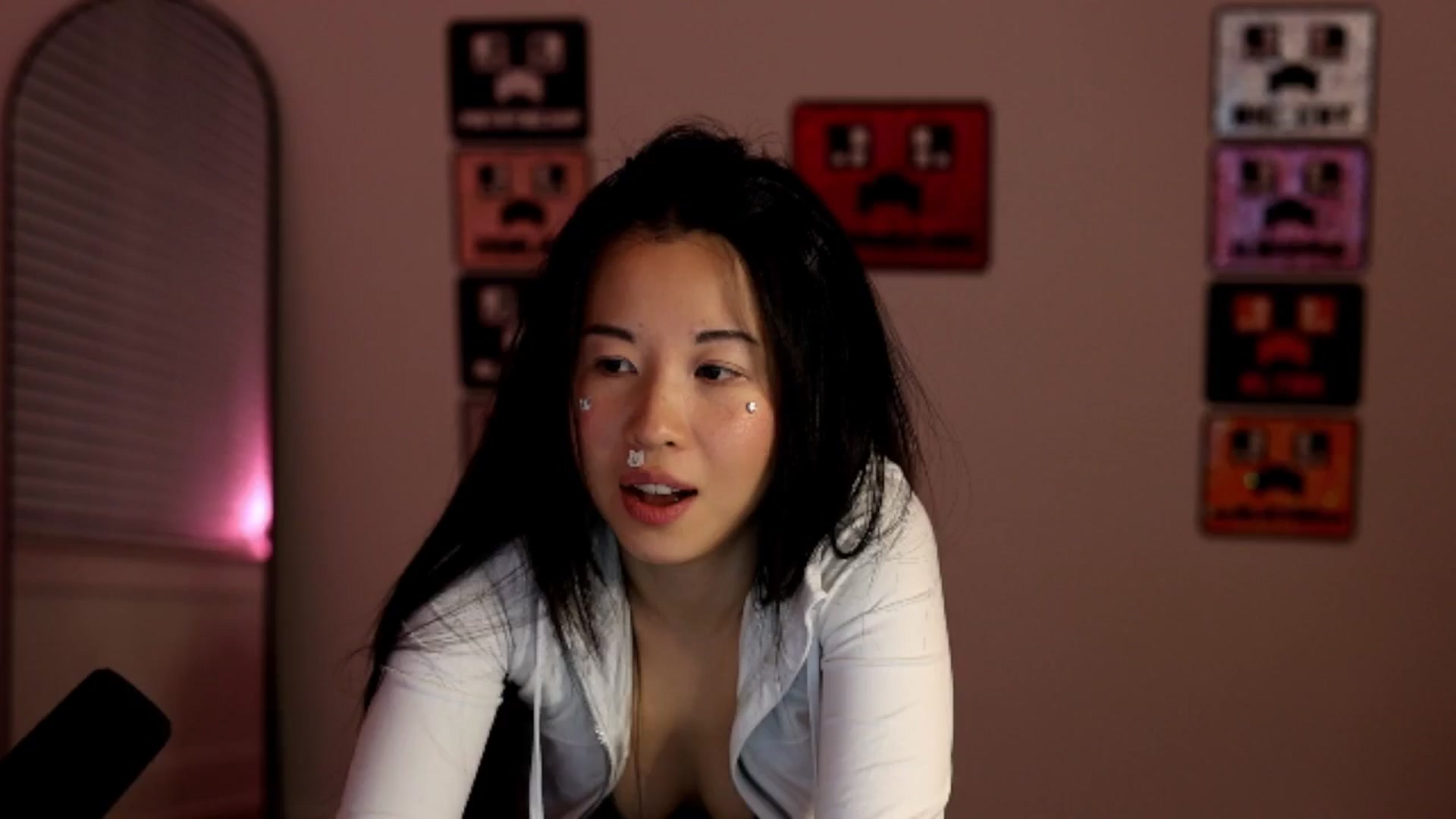 Gallery image thumbnail from daisii's myfreecams stream on, 03/11/2025, 04:13 image 14 of 20