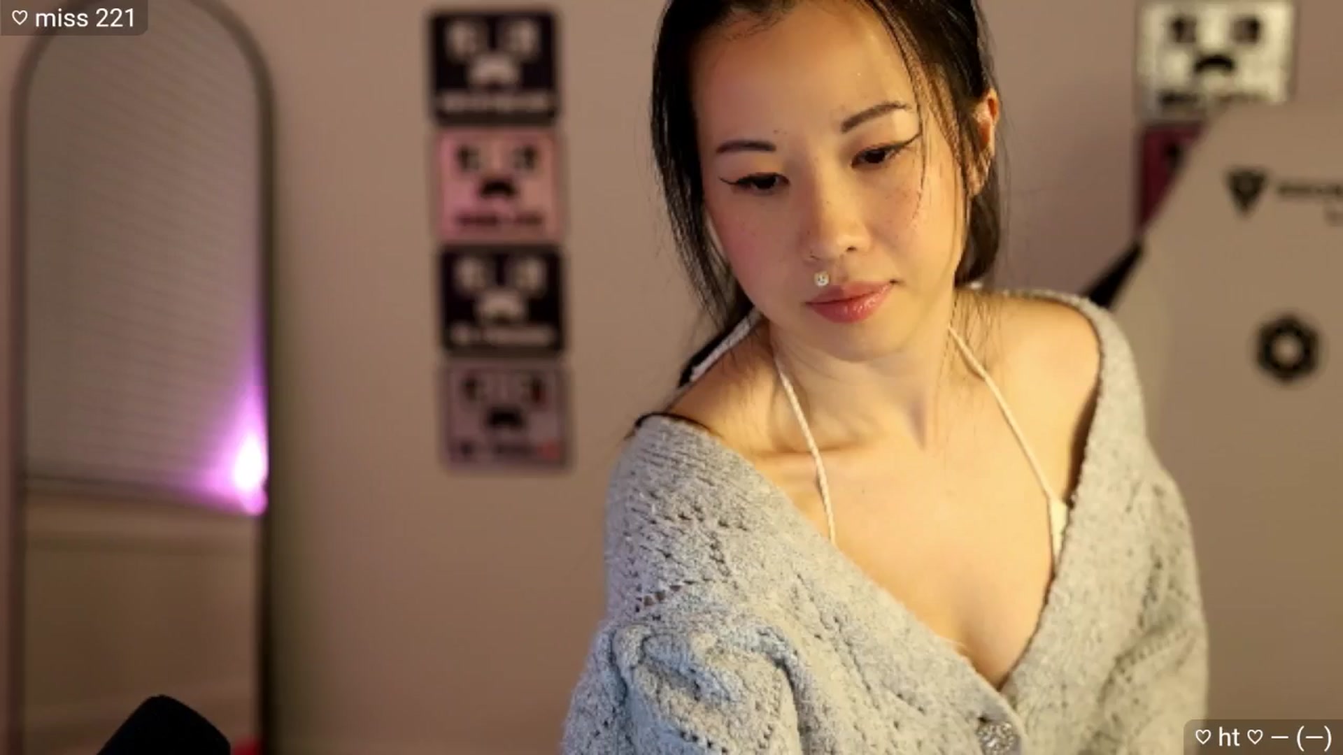 Gallery image thumbnail from daisii's myfreecams stream on, 03/12/2025, 02:26 image 1 of 20