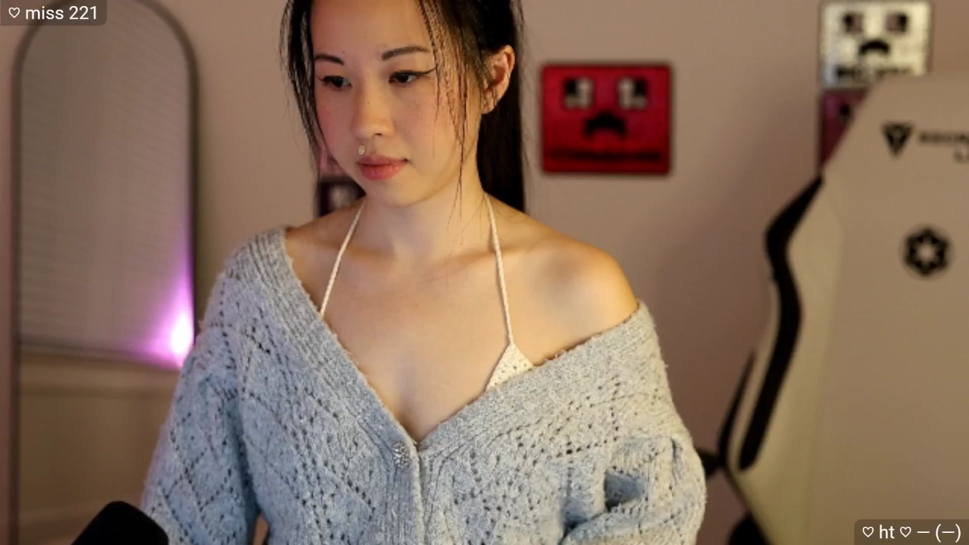 Gallery image thumbnail from daisii's myfreecams stream on, 03/12/2025, 02:26 image 3 of 20